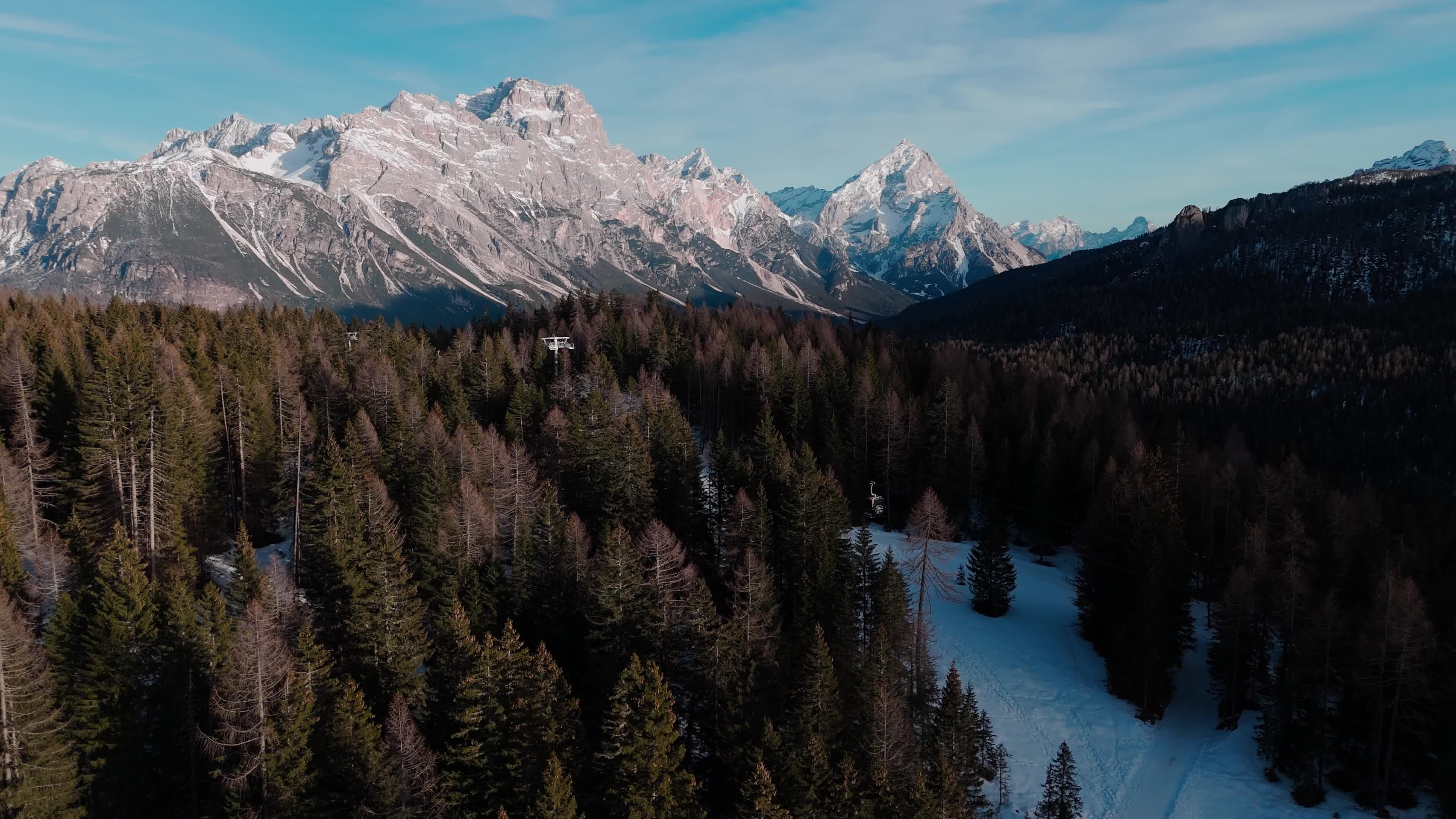 Climate Change Impact: European Ski Slopes Increasingly Depend on Artificial Snow