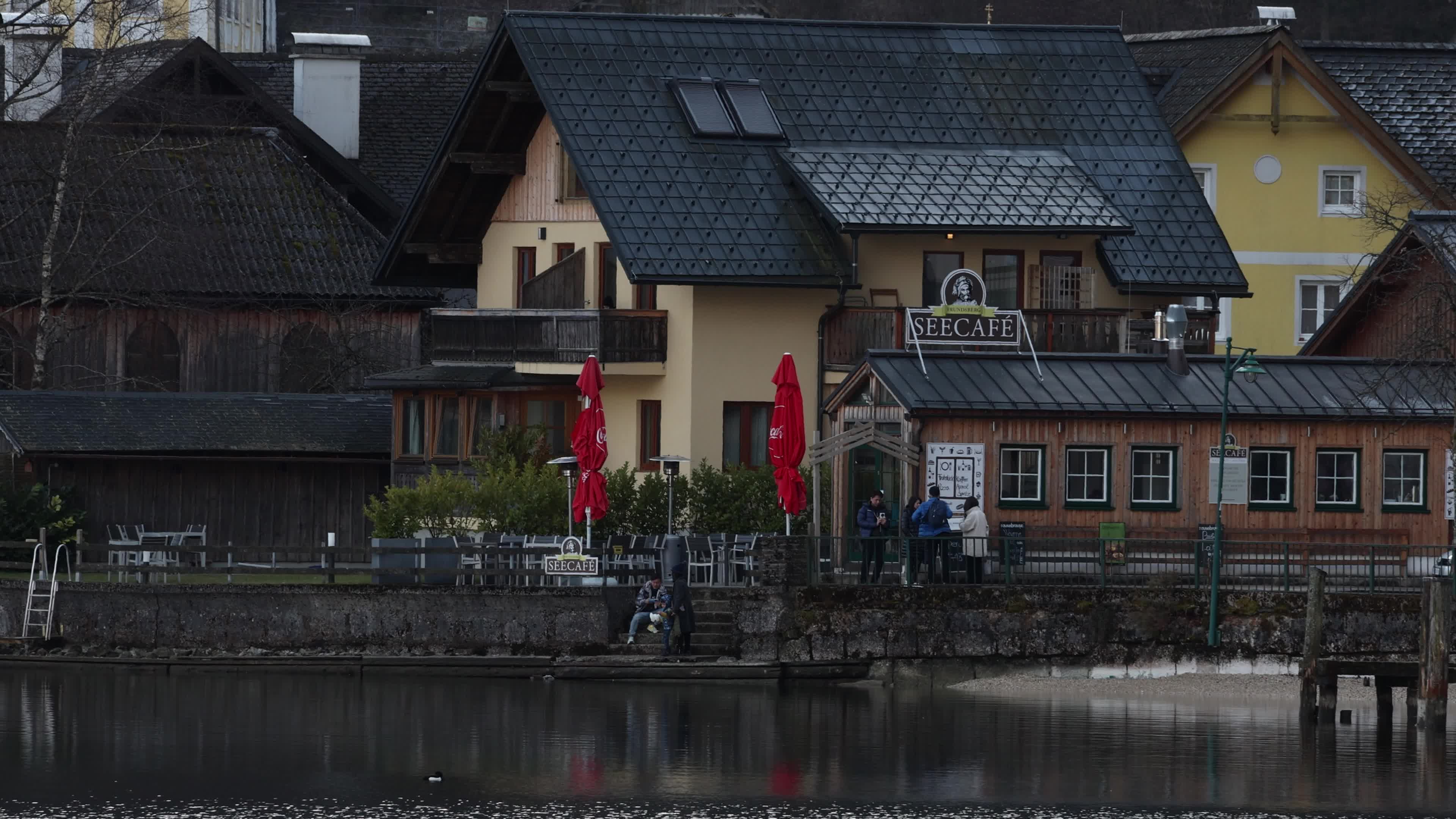 Travel Destination: Hallstatt, Austria