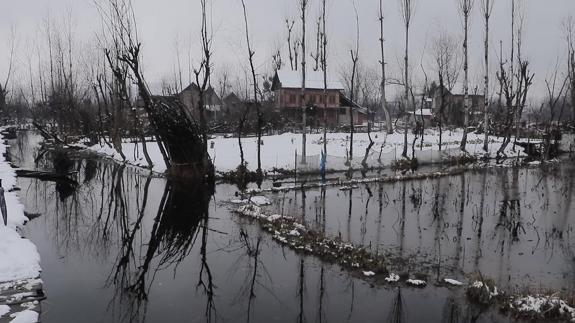 IMD issues avalanche warning for hilly areas in Kashmir