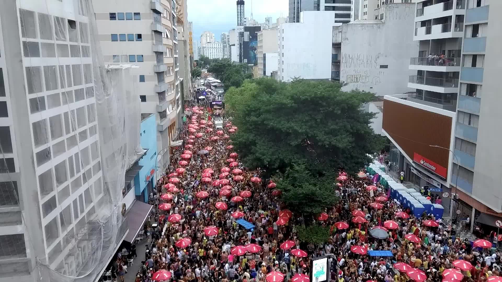 Street carnival parade Unidos do Baixo Augusta