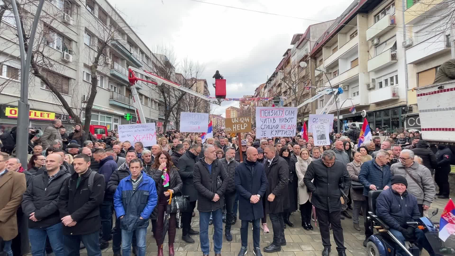 North Mitrovica, Kosovo - Demonstration against the ban of Serbian Dinar 