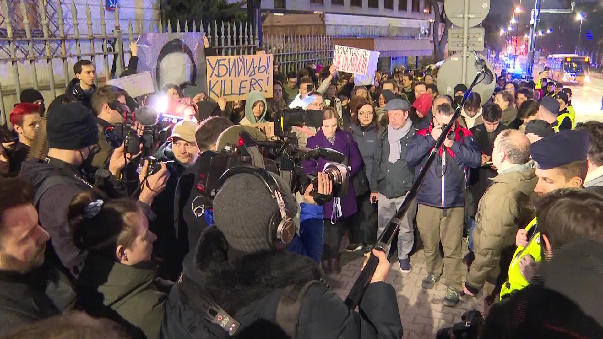 Russian Expats Rally In Warsaw After Navalny's Death