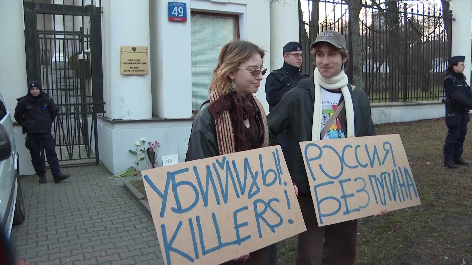 Russian Expats Rally In Warsaw After Navalny's Death
