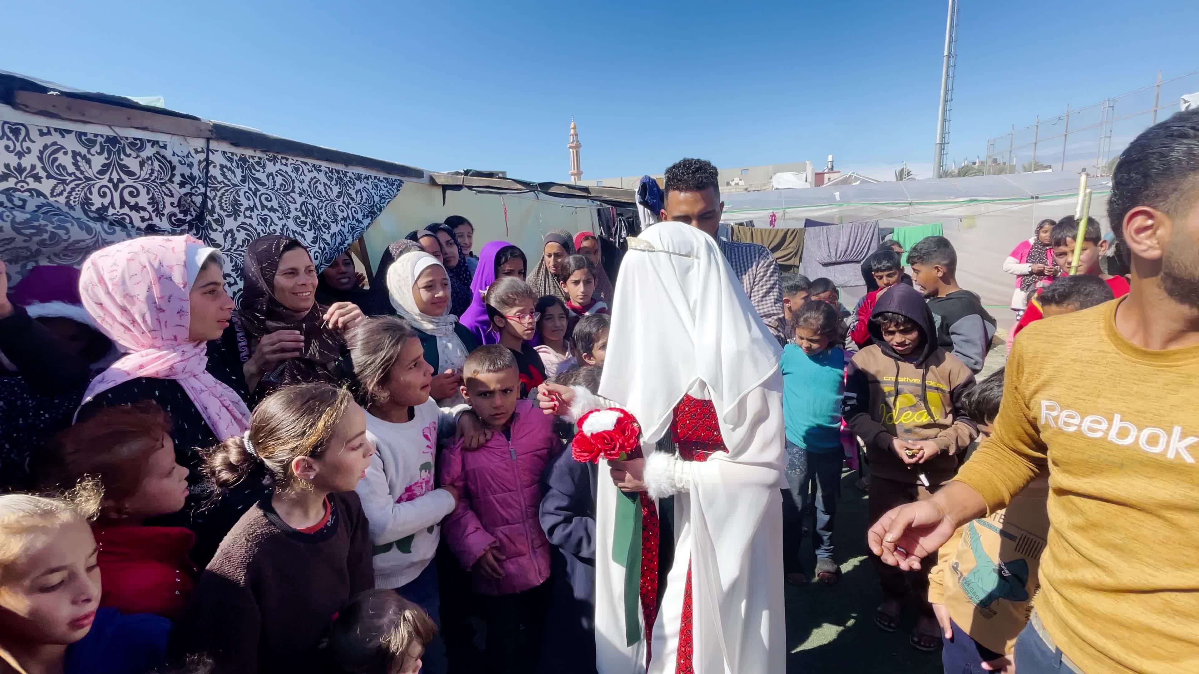 Palestinian Couple's Wedding Amid Hamas-Israel Conflict