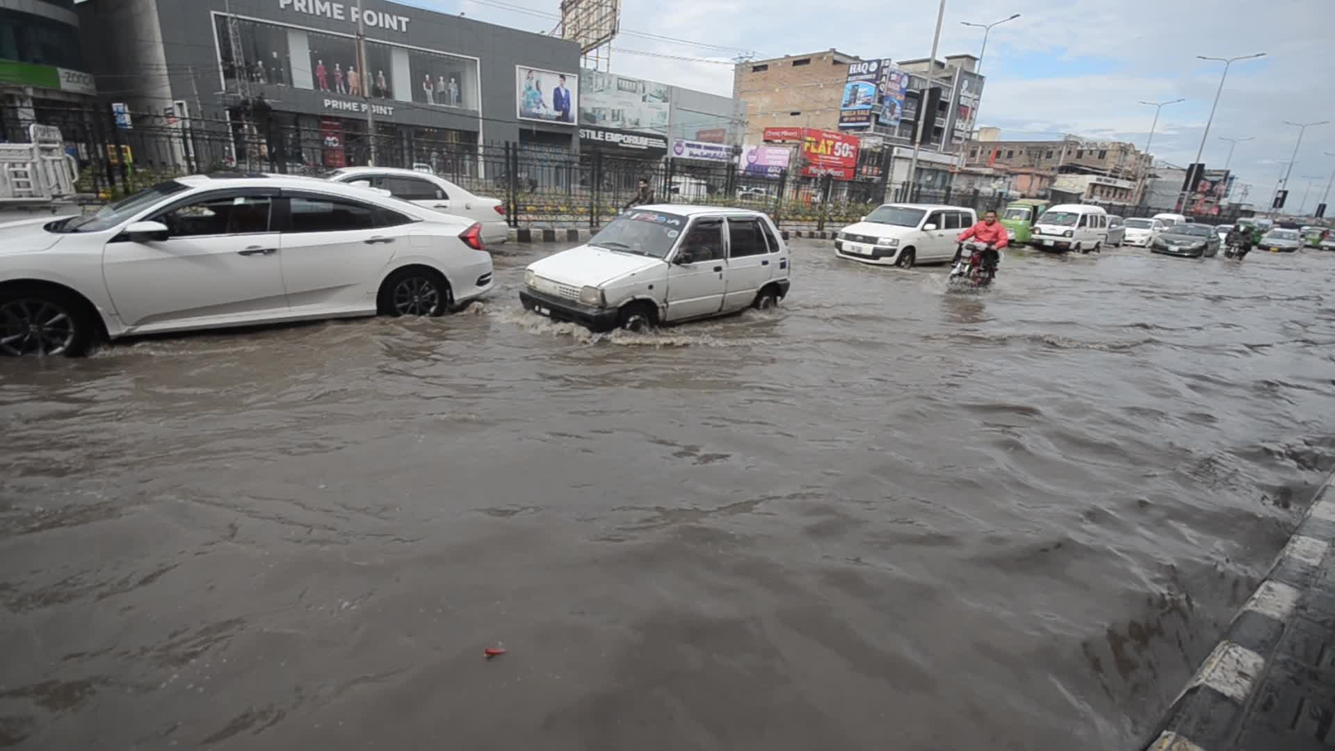 Four People killed in rain related incidents in Peshawar 