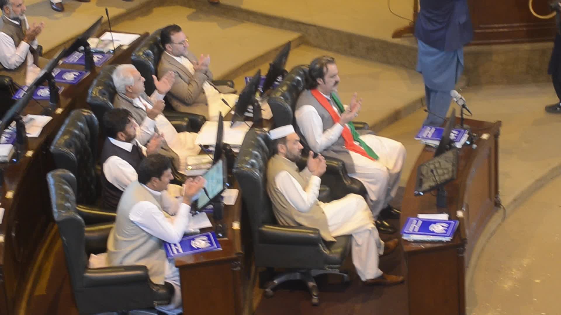 Newly elected members of the KPK provincial assembly take oath in Peshawar 