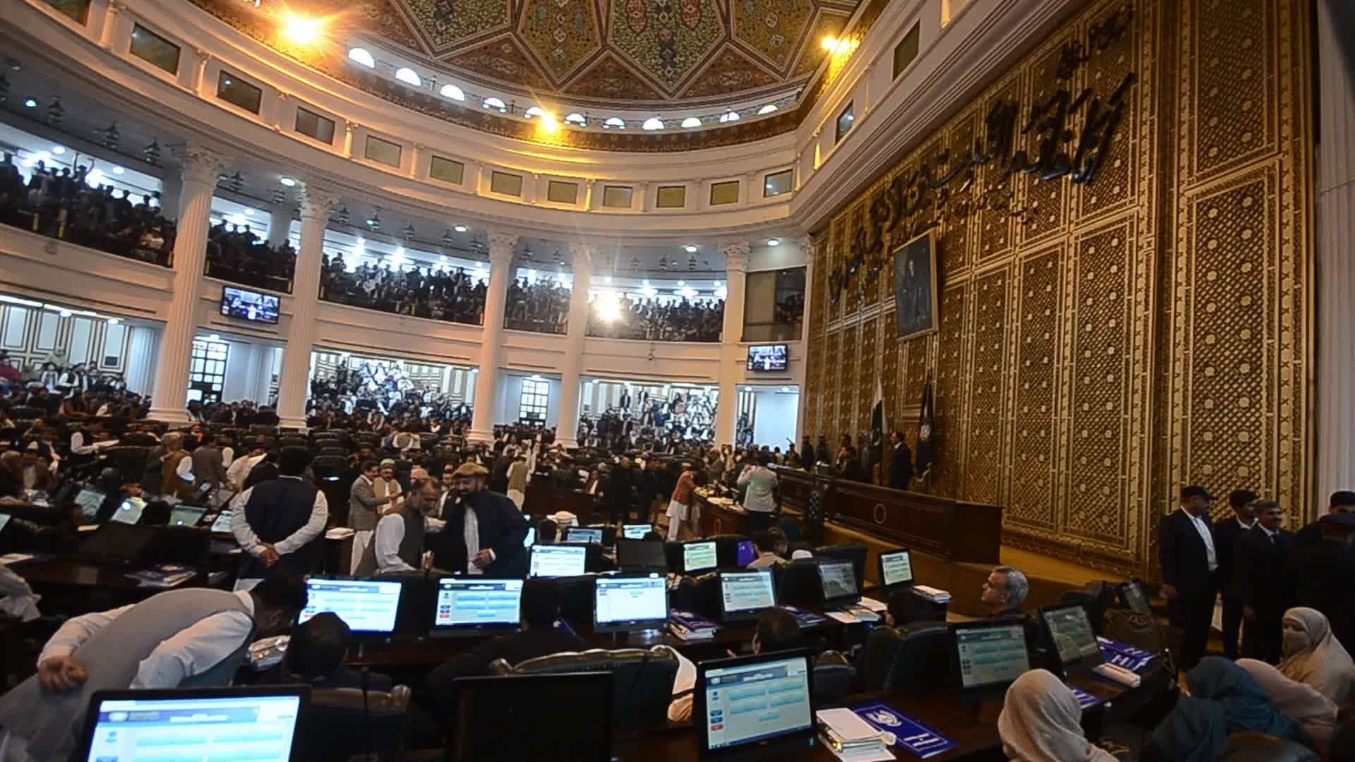 Newly elected members of the KPK provincial assembly take oath in Peshawar 