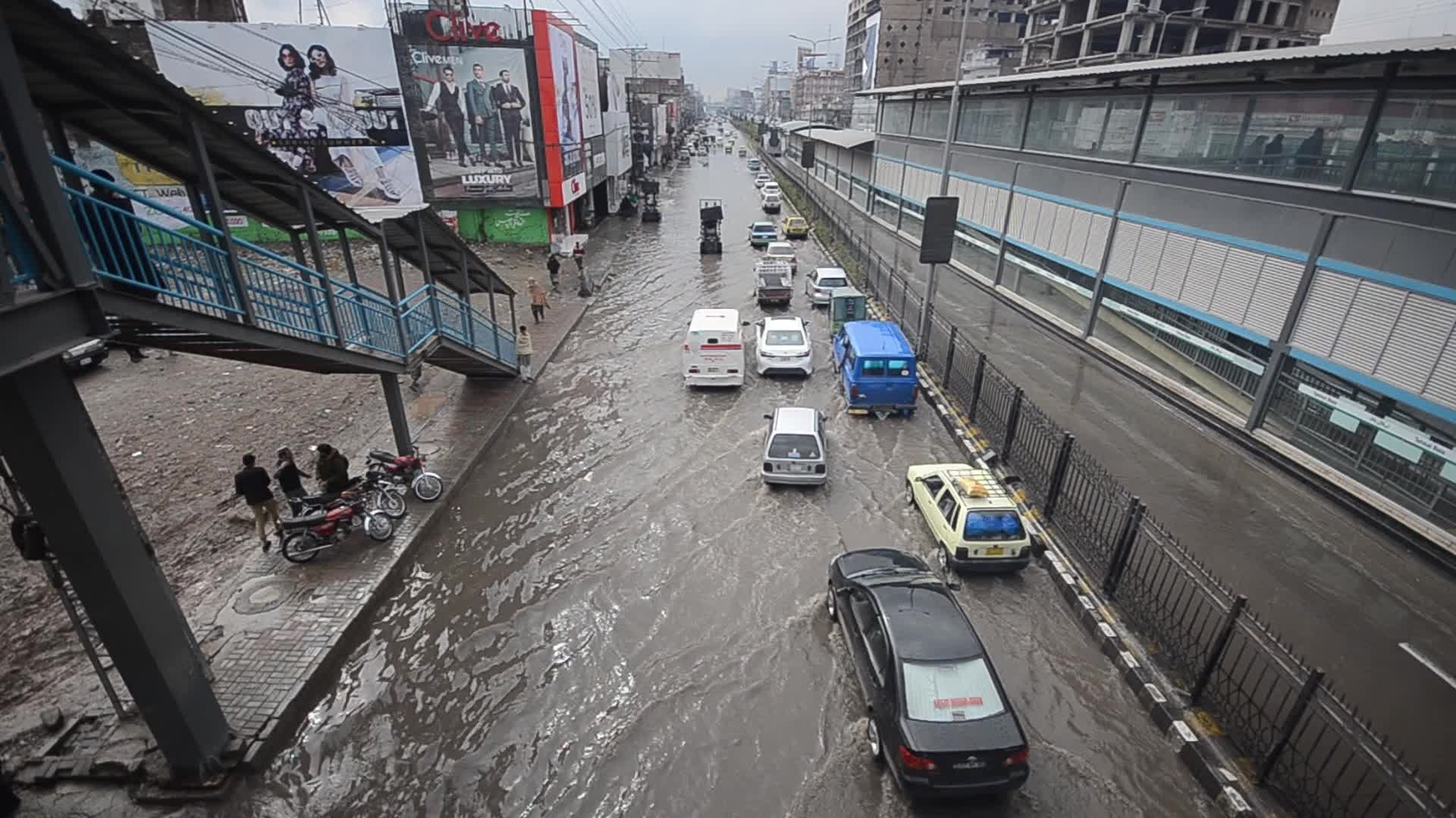 Severe weather claims 17 lives in Khyber Pakhtunkhwa; 23 injured 