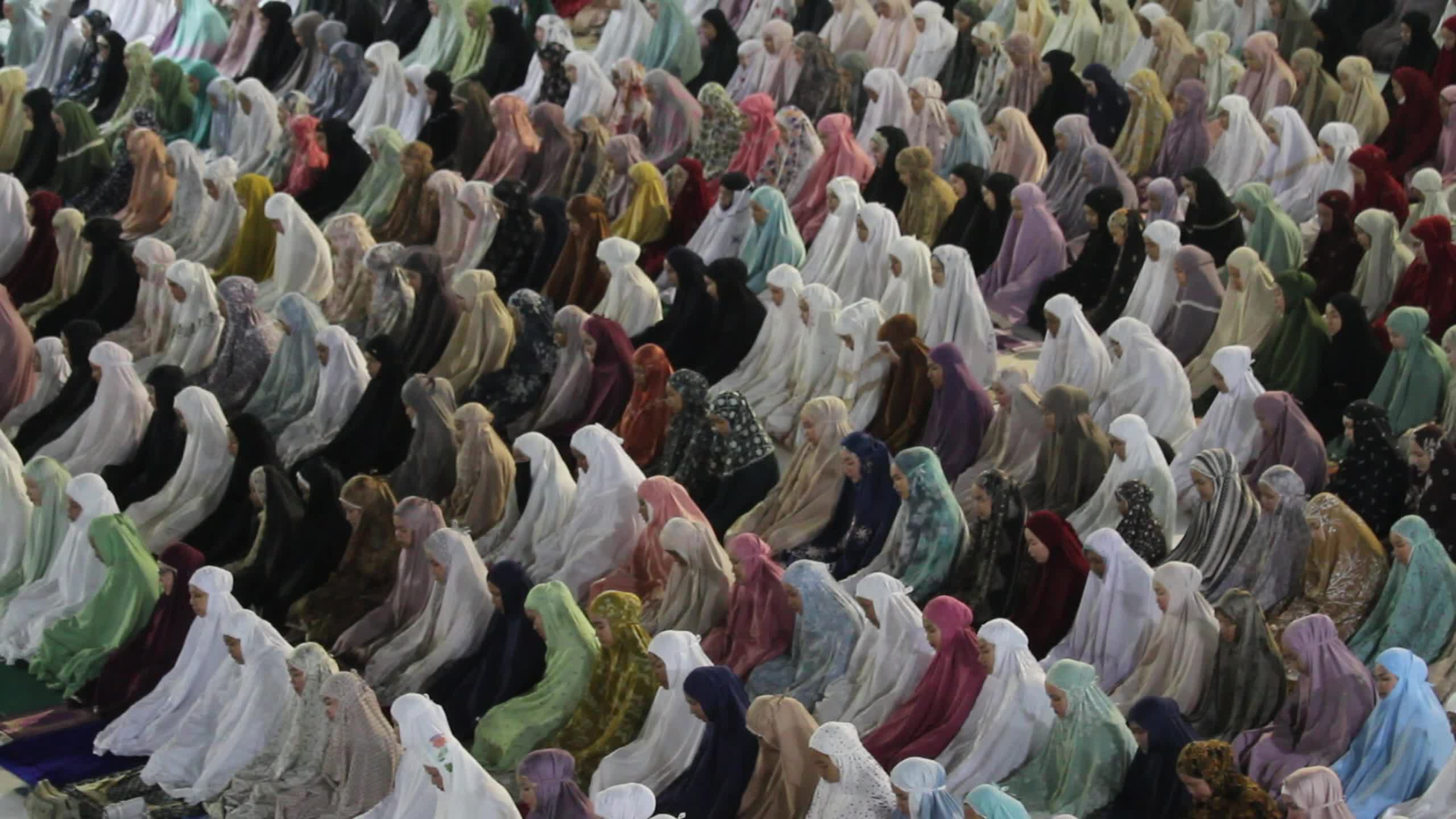 First Tarawih Prayer in Lhokseumawe