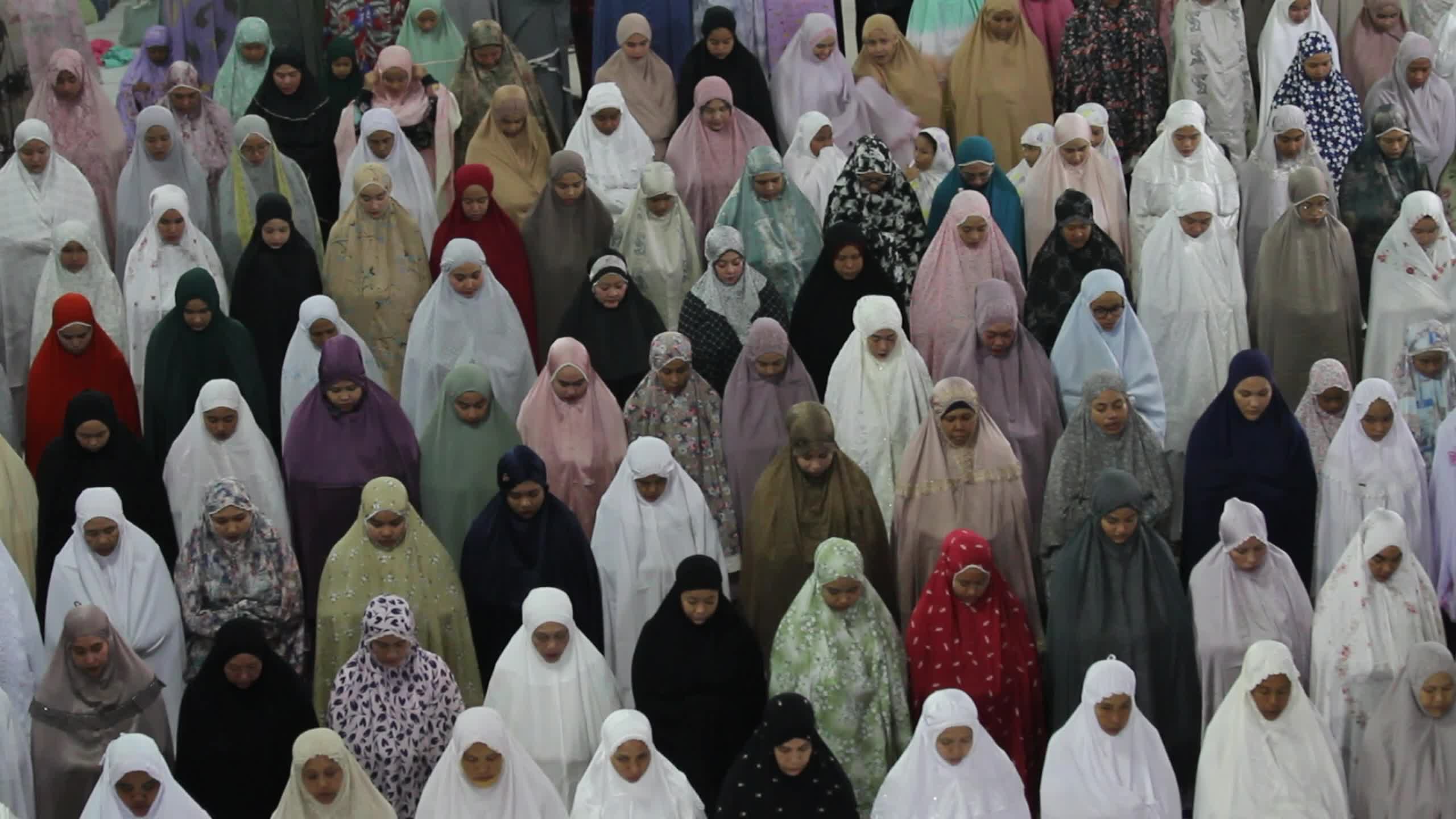 First Tarawih Prayer in Lhokseumawe