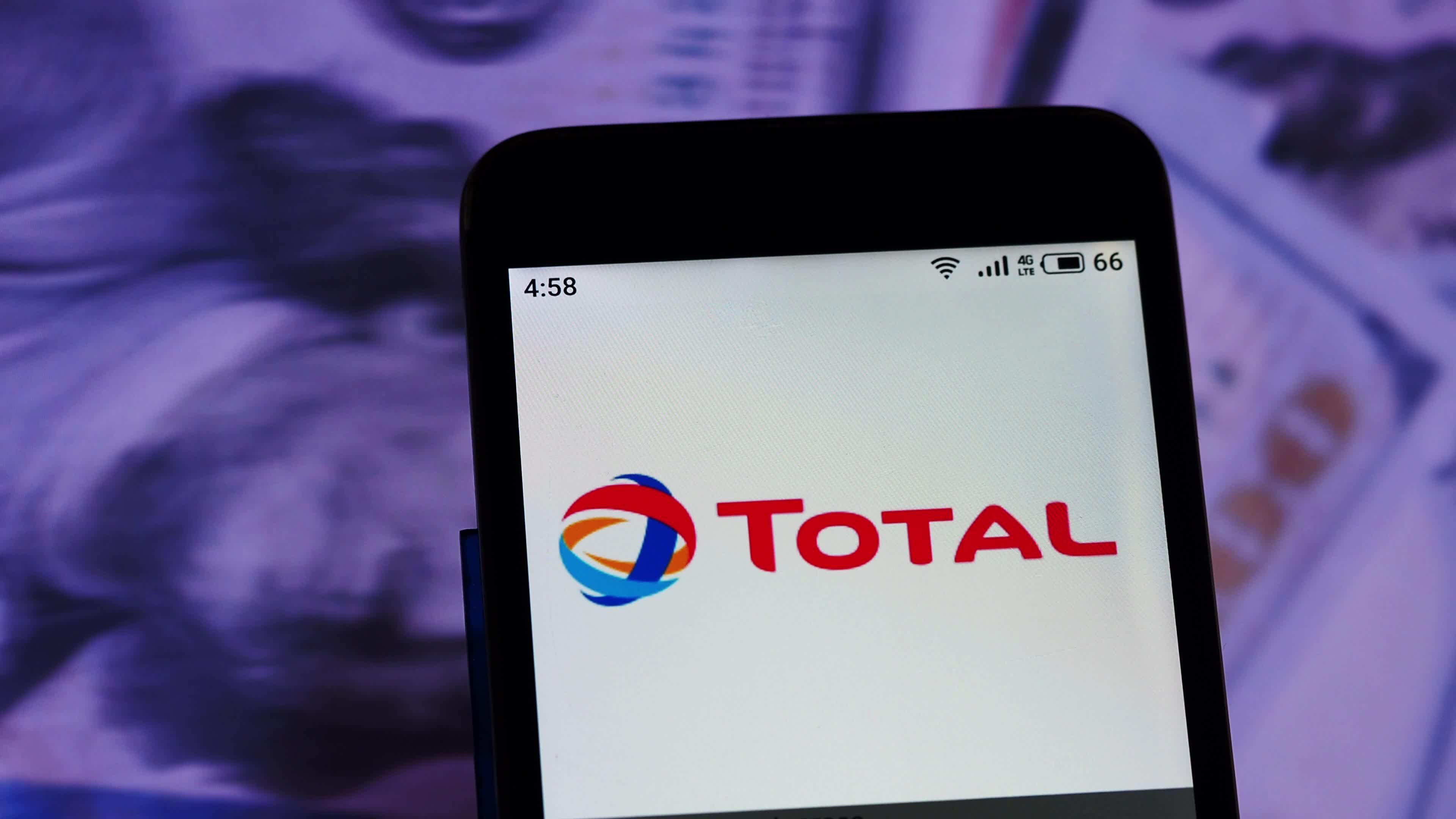 Video illustration the logo of Total S.A.