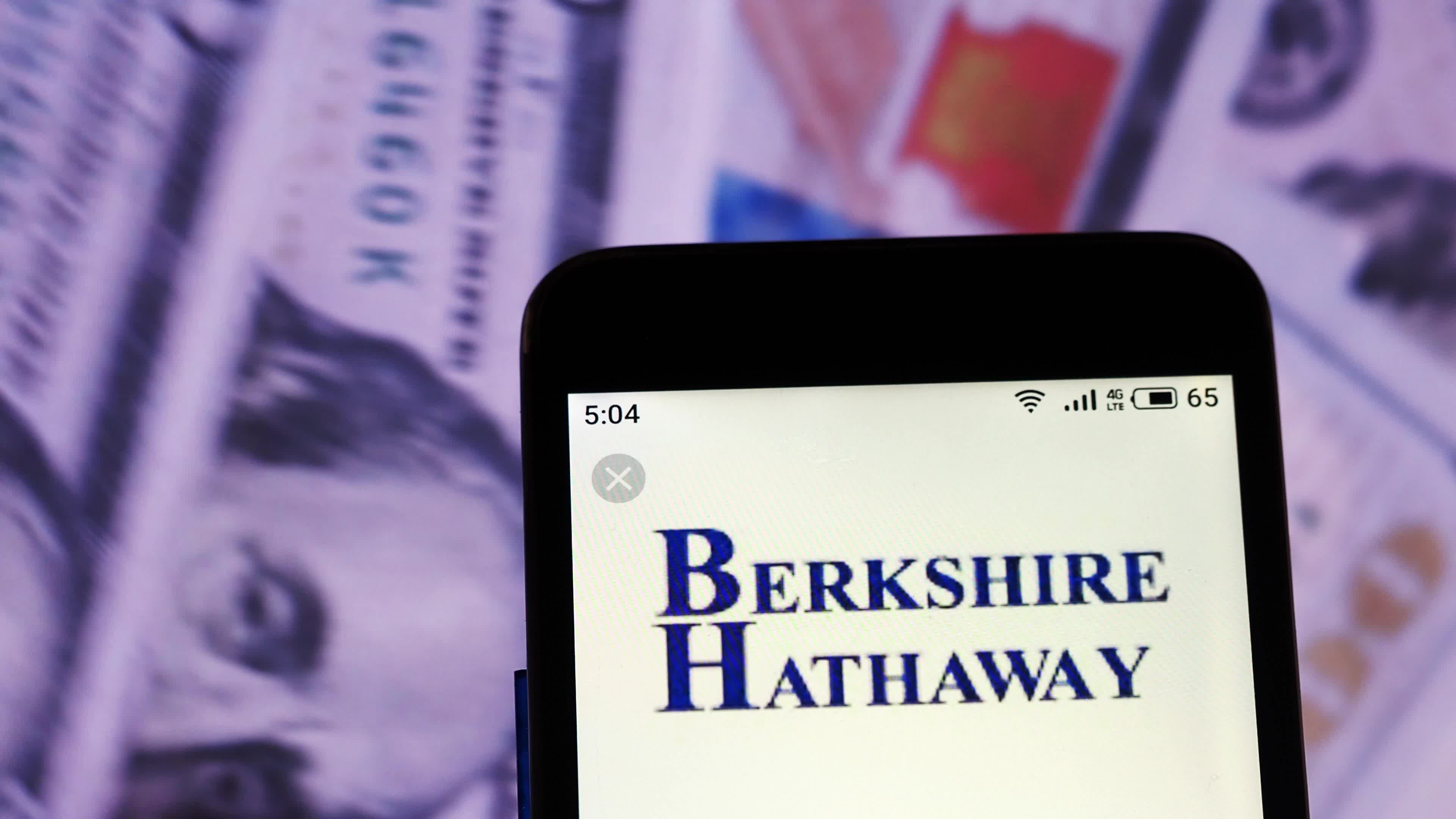 Video illustration the logo of Berkshire Hathaway Inc.