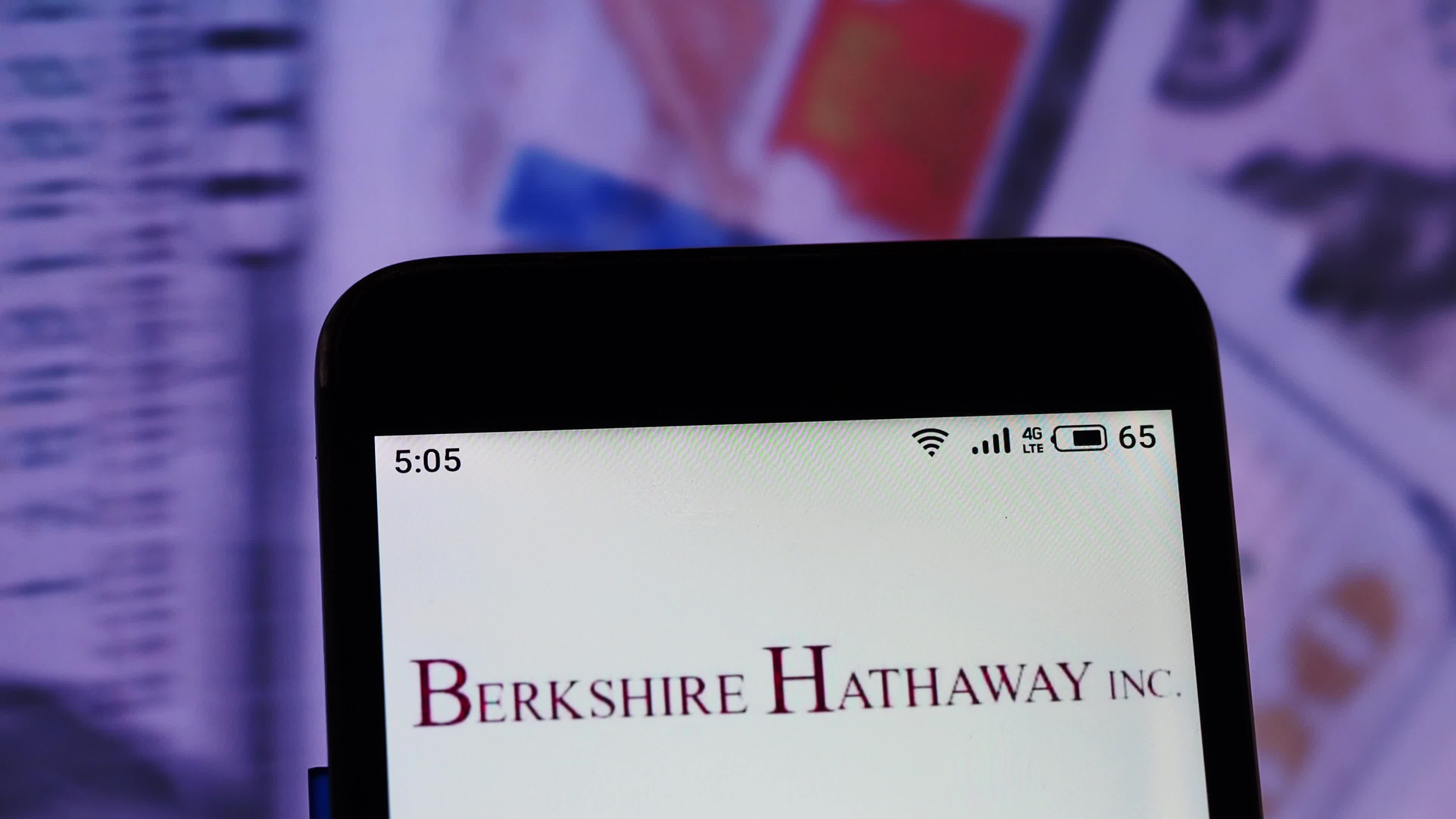 Video illustration the logo of Berkshire Hathaway Inc.