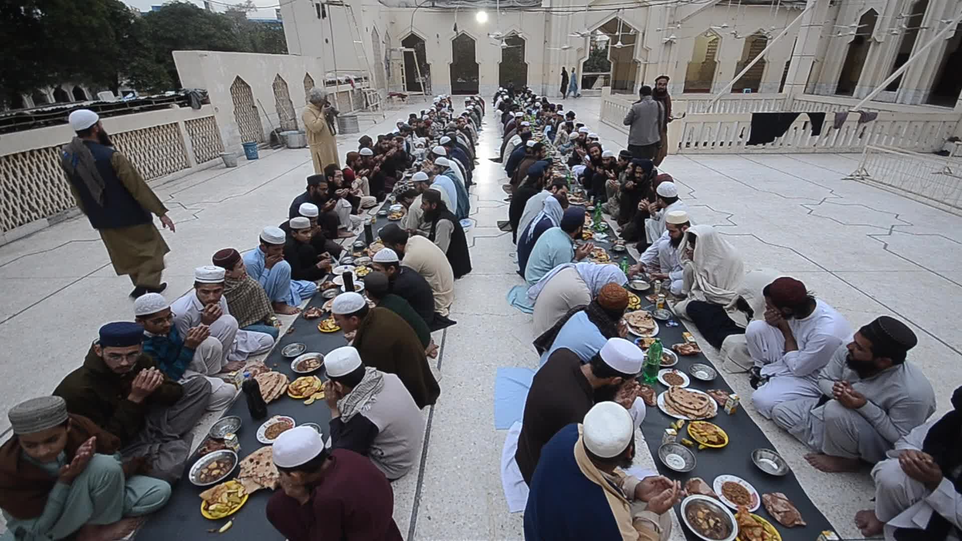 First day of the holy month of Ramadan in Pakistan 