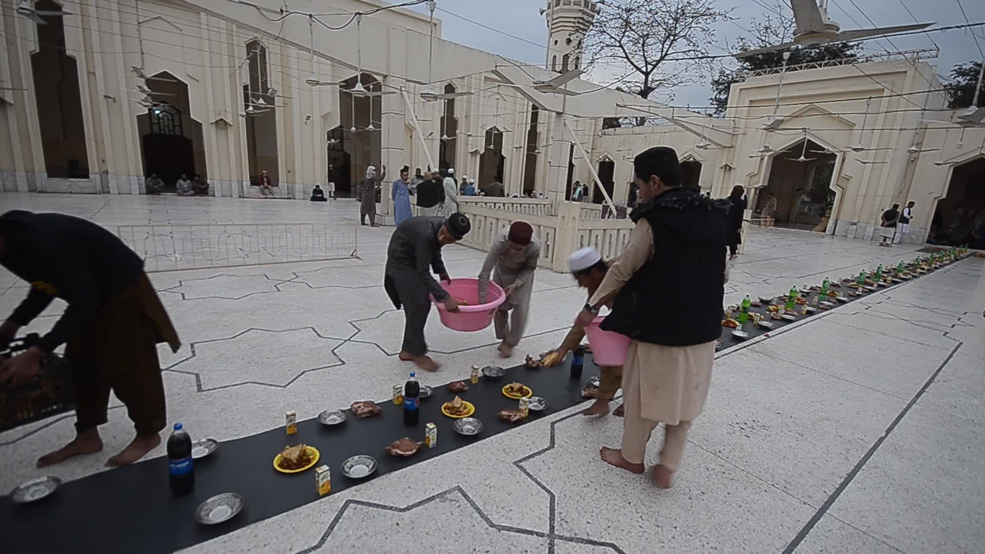 First day of the holy month of Ramadan in Pakistan 