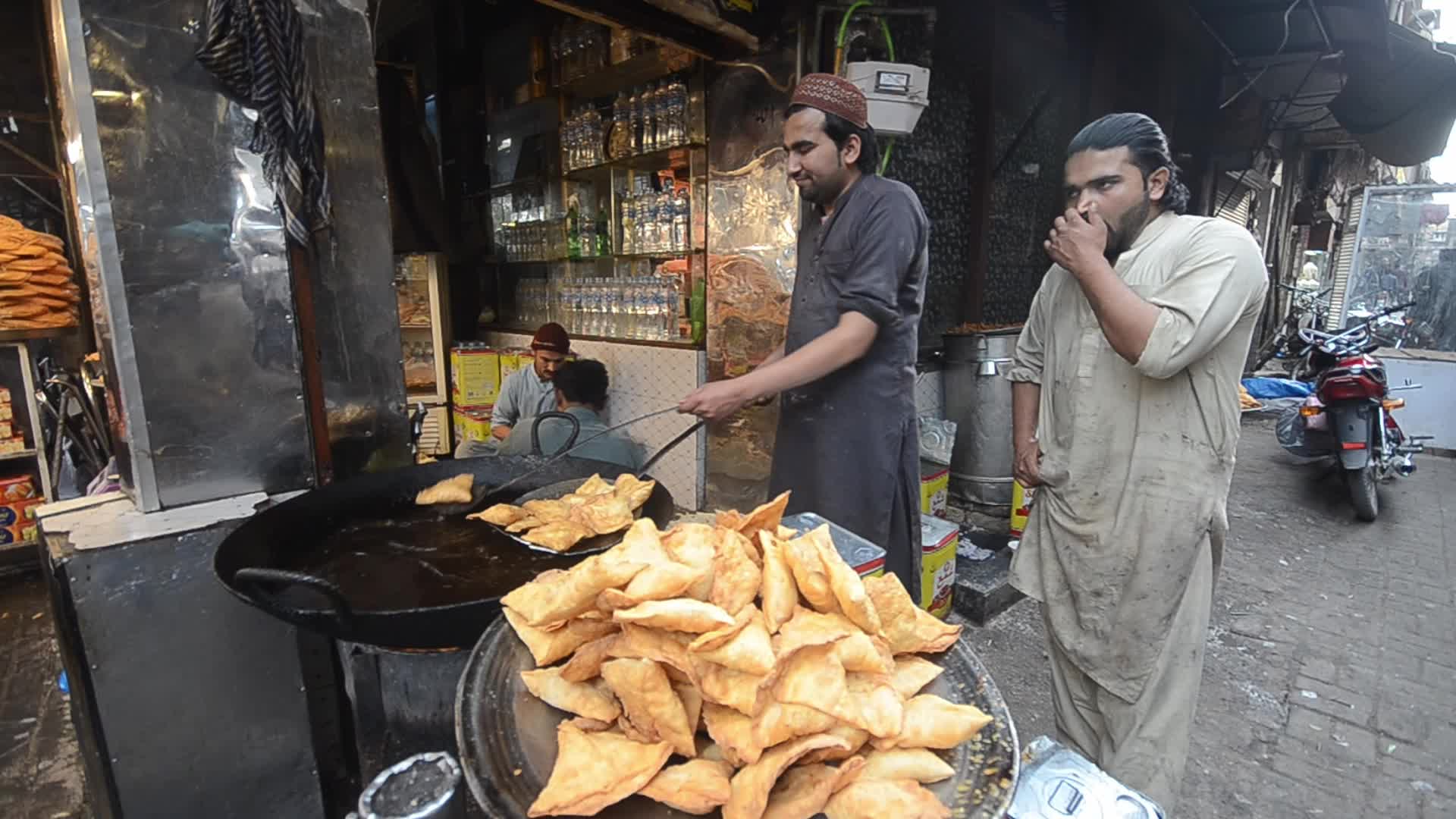 First day of the holy month of Ramadan in Pakistan 