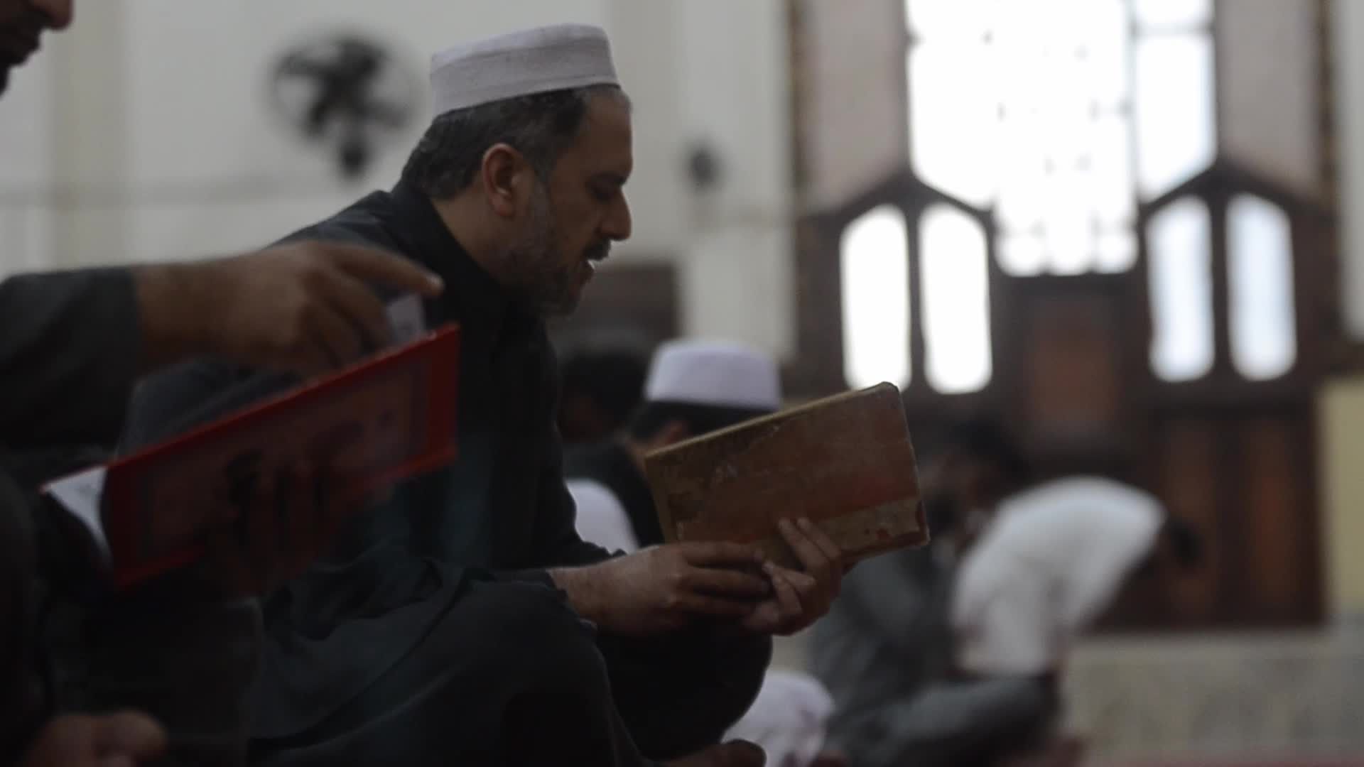 First day of the holy month of Ramadan in Pakistan 