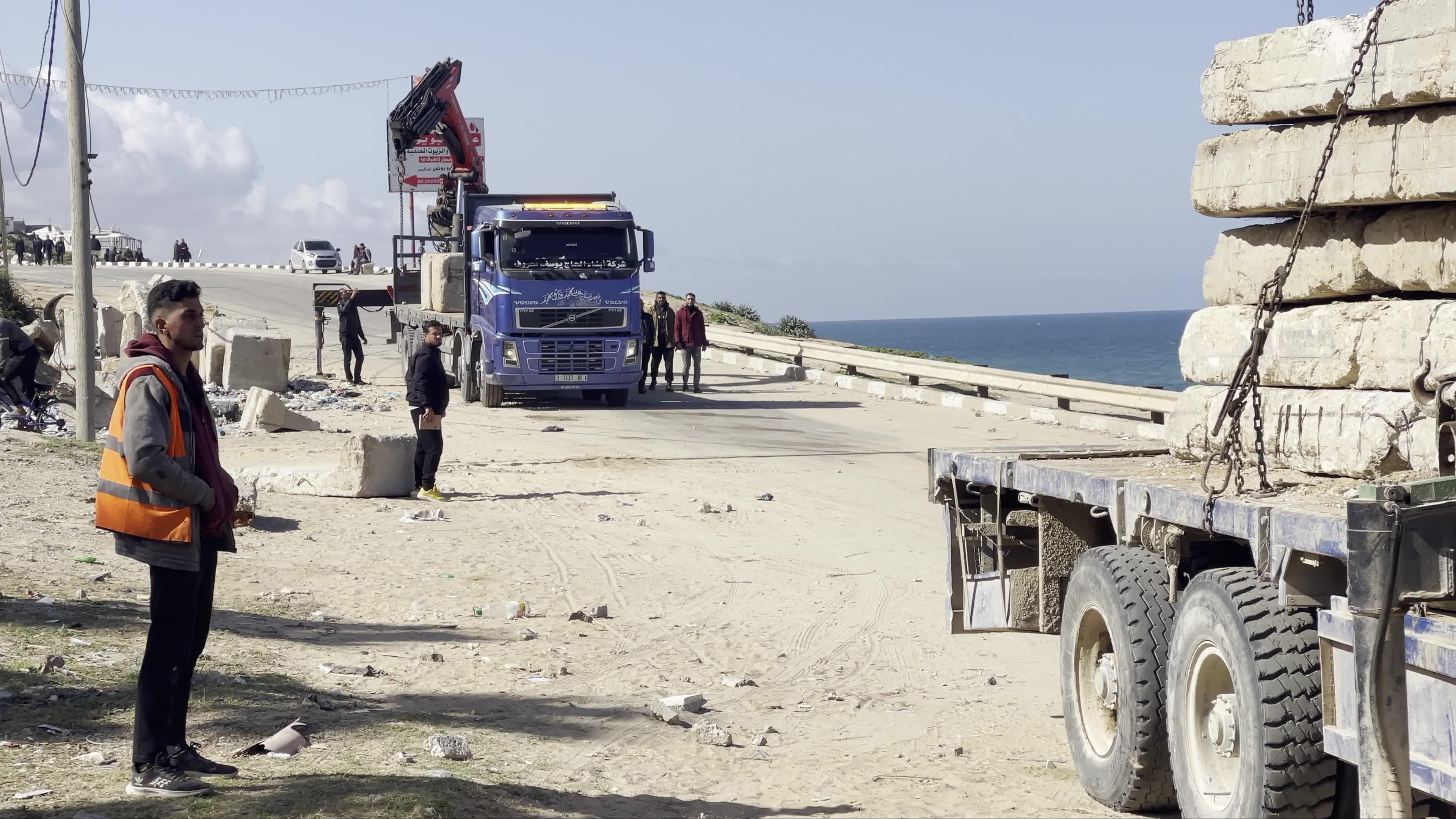 Construction Progress of Temporary Port in Gaza City Amid Hamas-Israel Conflict