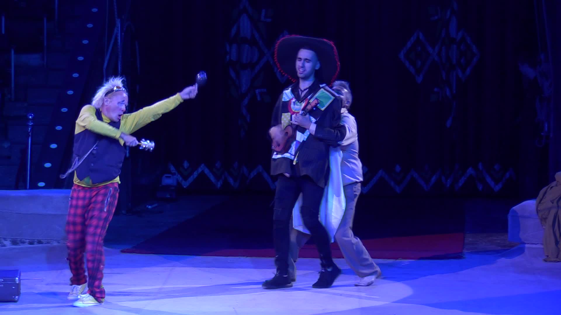Ukrainian National Circus presents new show in Kiev
