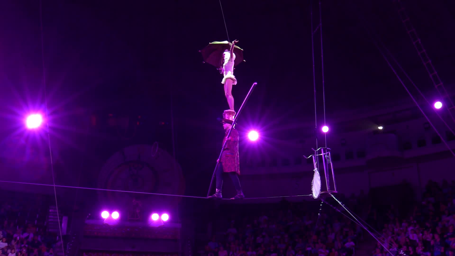 Ukrainian National Circus presents new show in Kiev