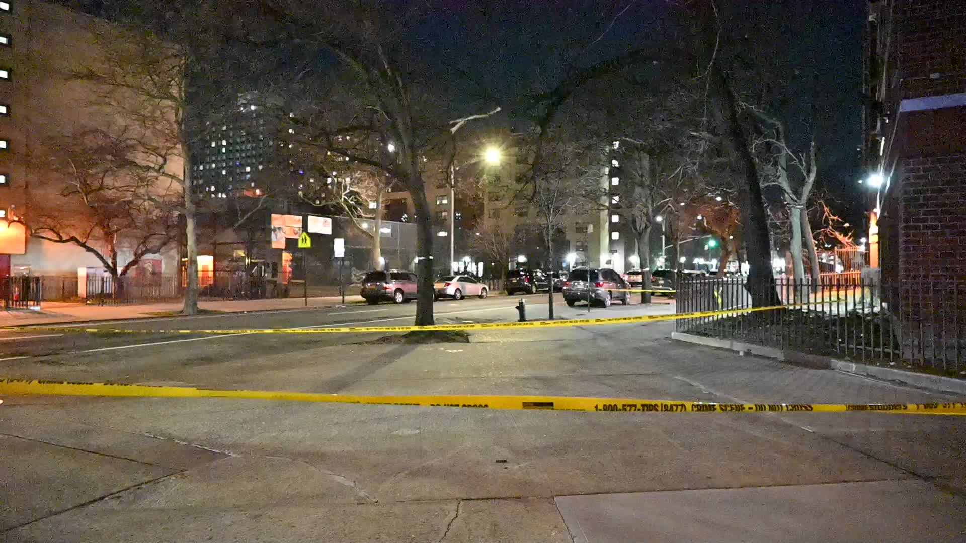 Two People Dead After A Shooting In Manhattan New York