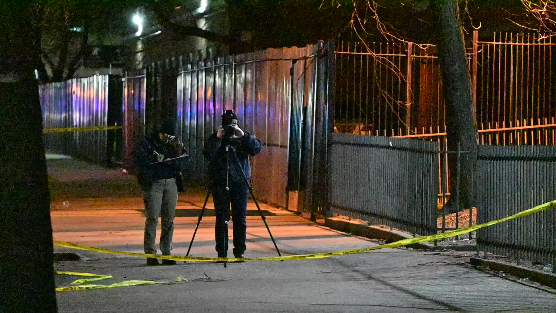 Two People Dead After A Shooting In Manhattan New York