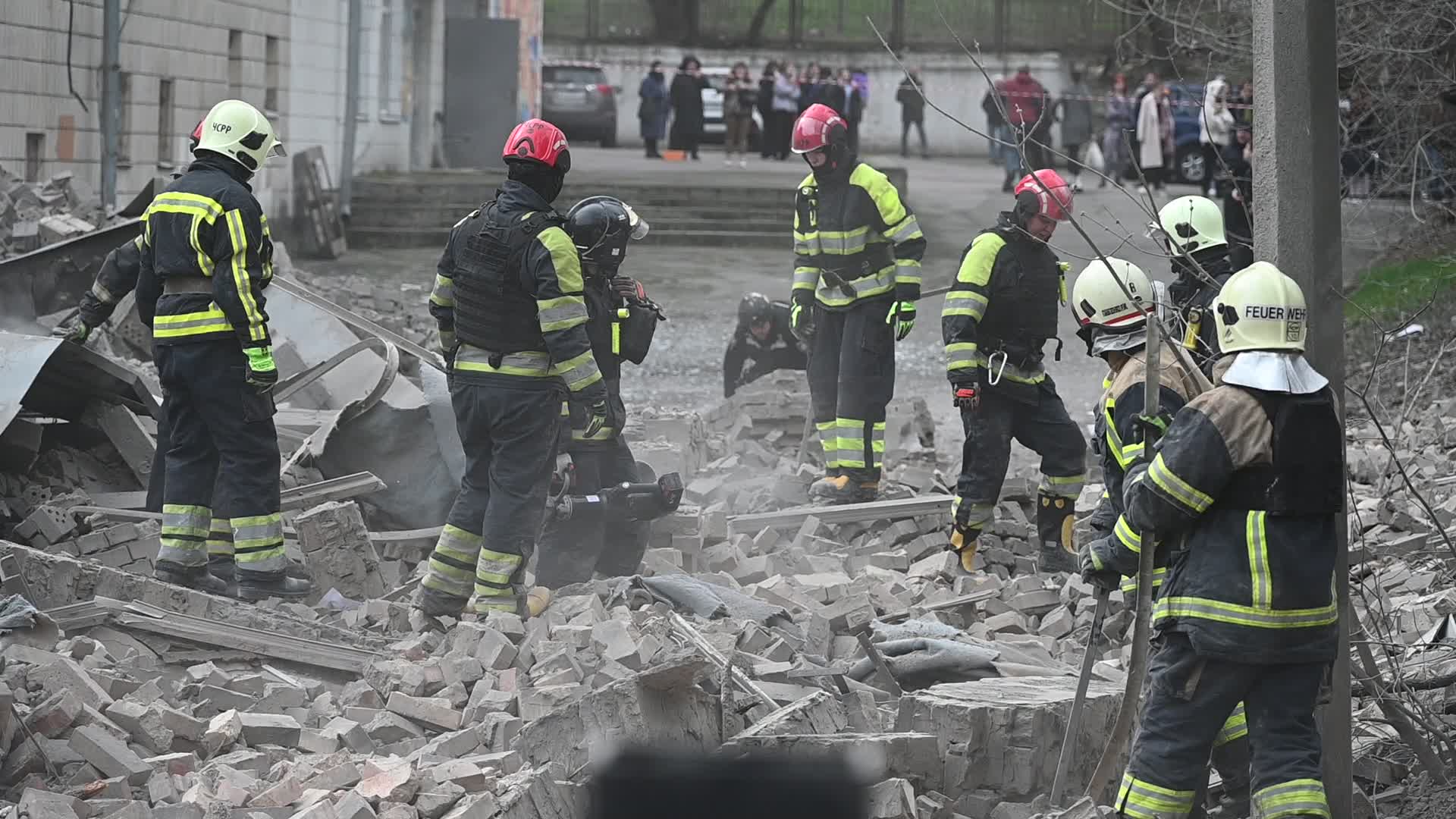 At least 9 people injured after missiles strike in Kyiv