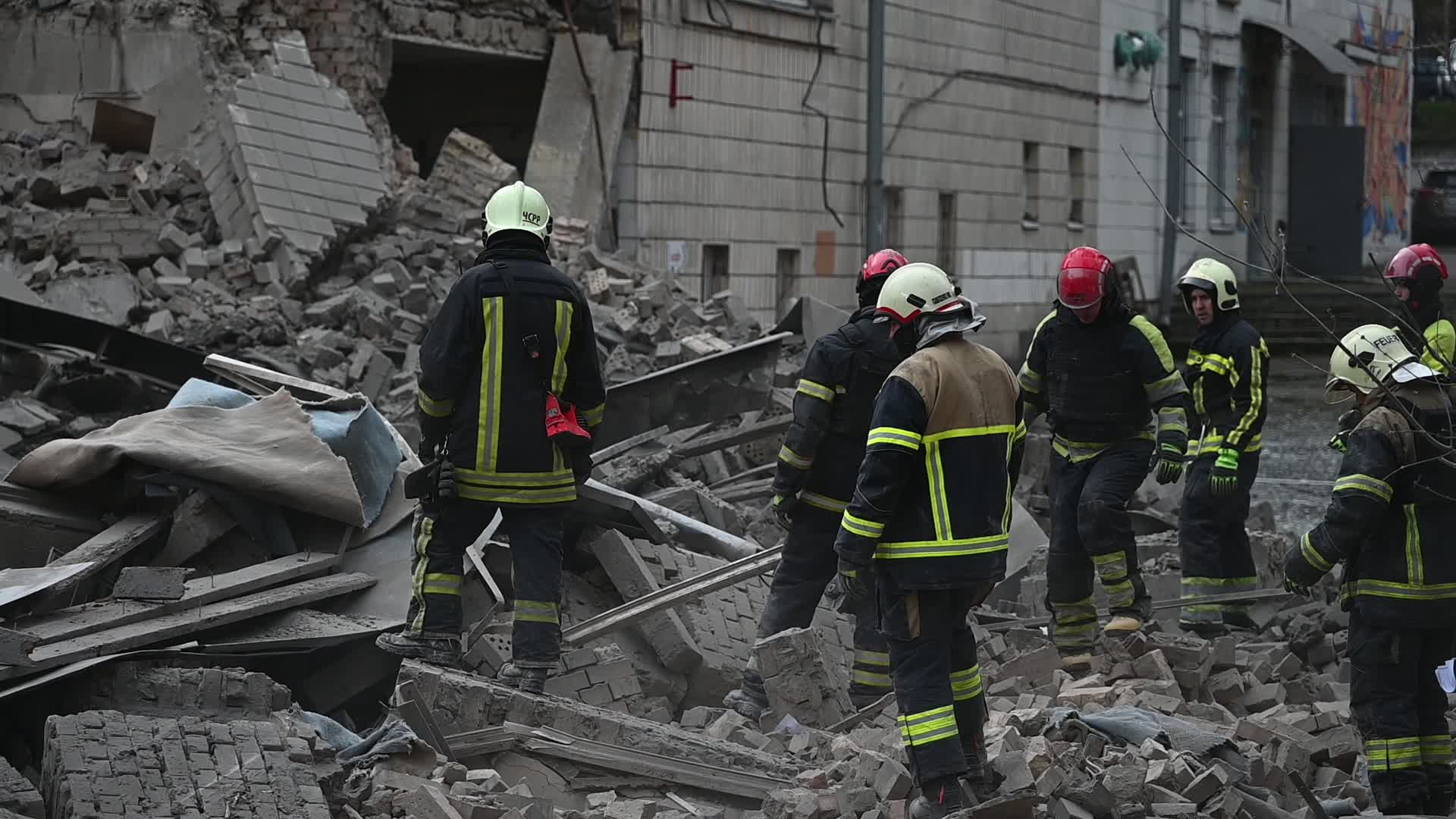 At least 9 people injured after missiles strike in Kyiv