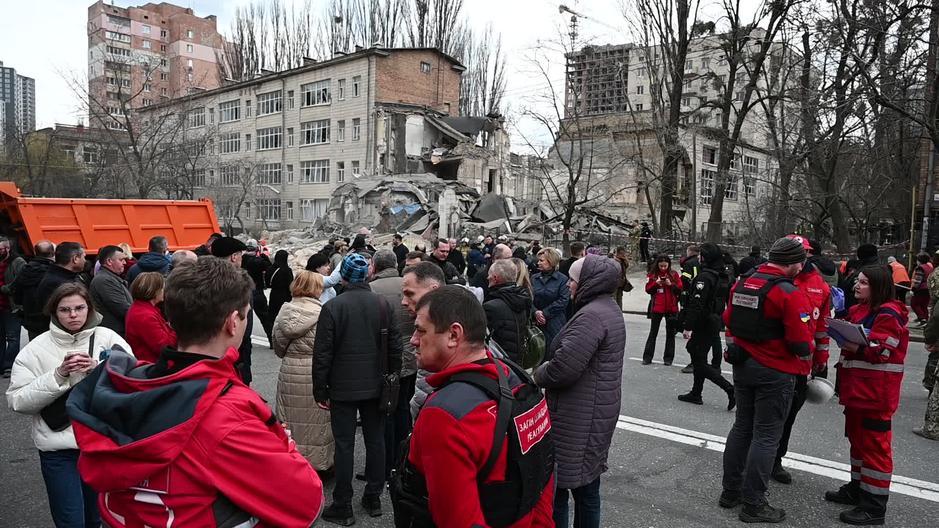 At least 9 people injured after missiles strike in Kyiv