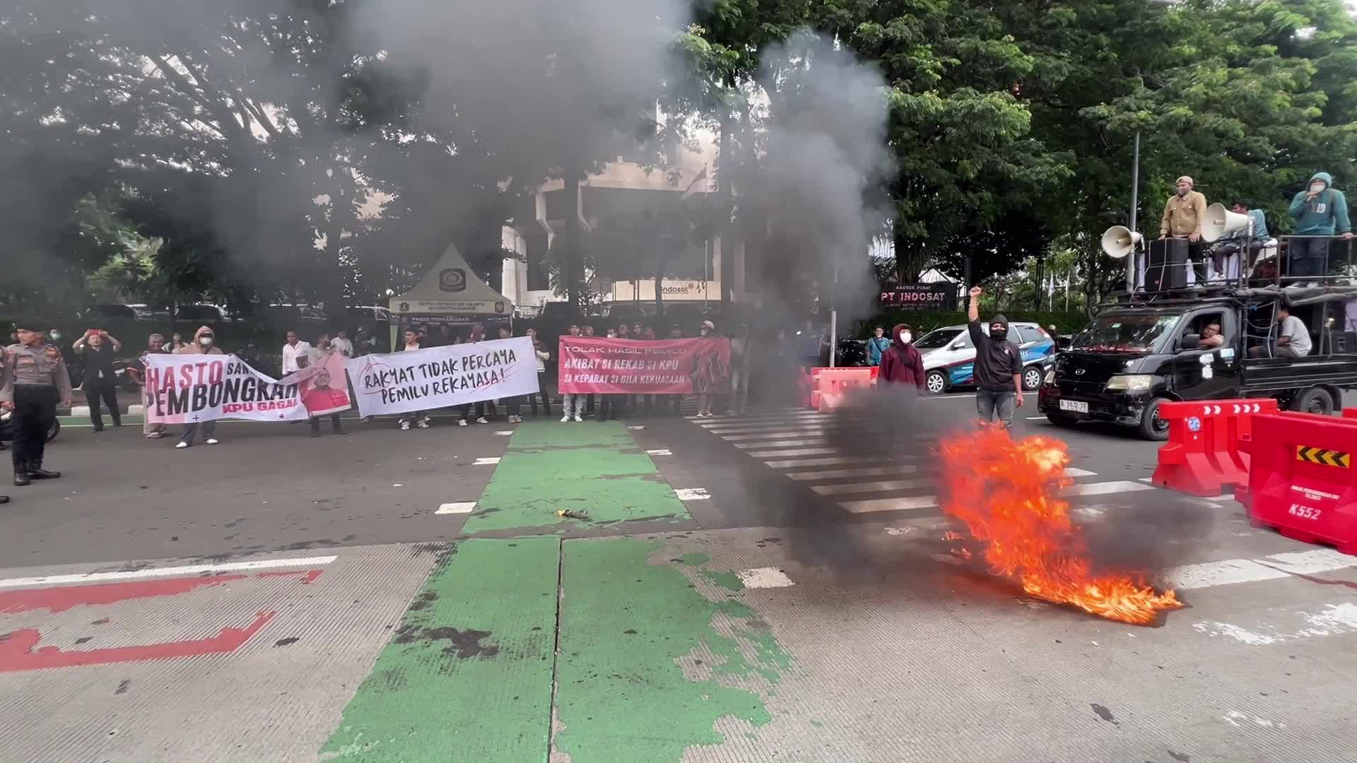 Protest Rejecting The Election Results Continue In Jakarta