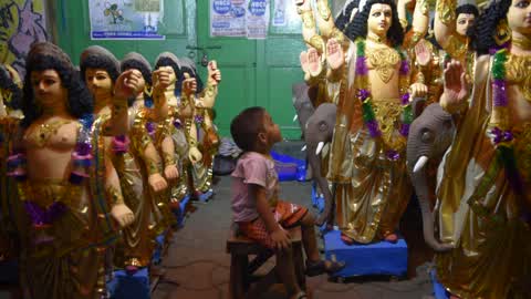 Preparation Of Vishwakarma Puja In Kolkata