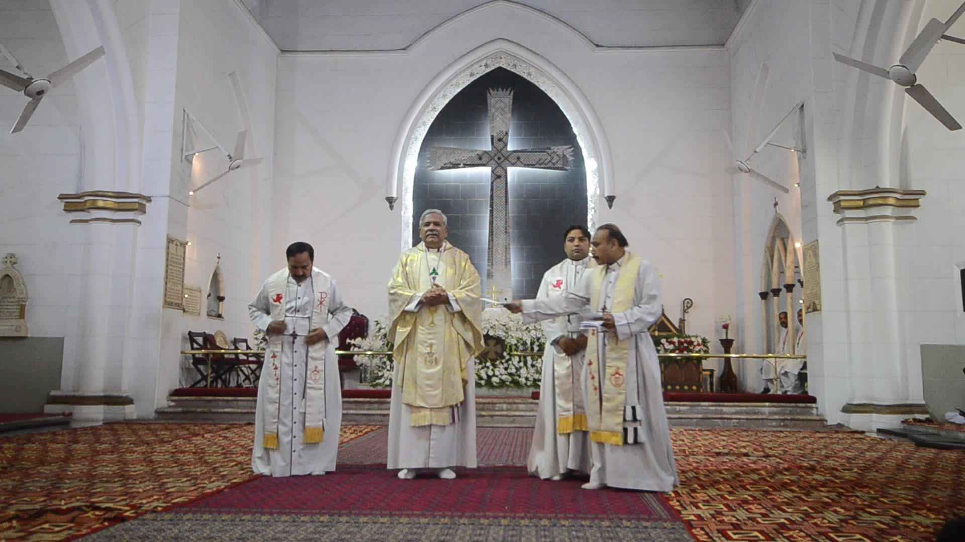 Christians in Pakistan celebrate Easter Sunday 