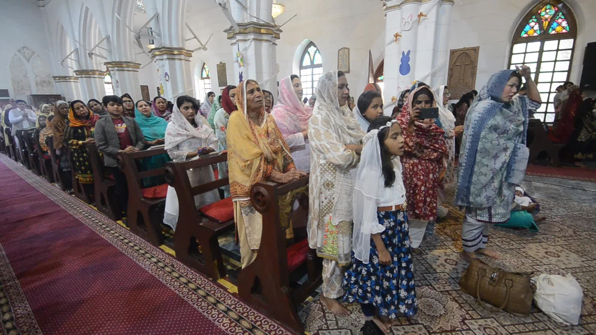 Christians in Pakistan celebrate Easter Sunday 