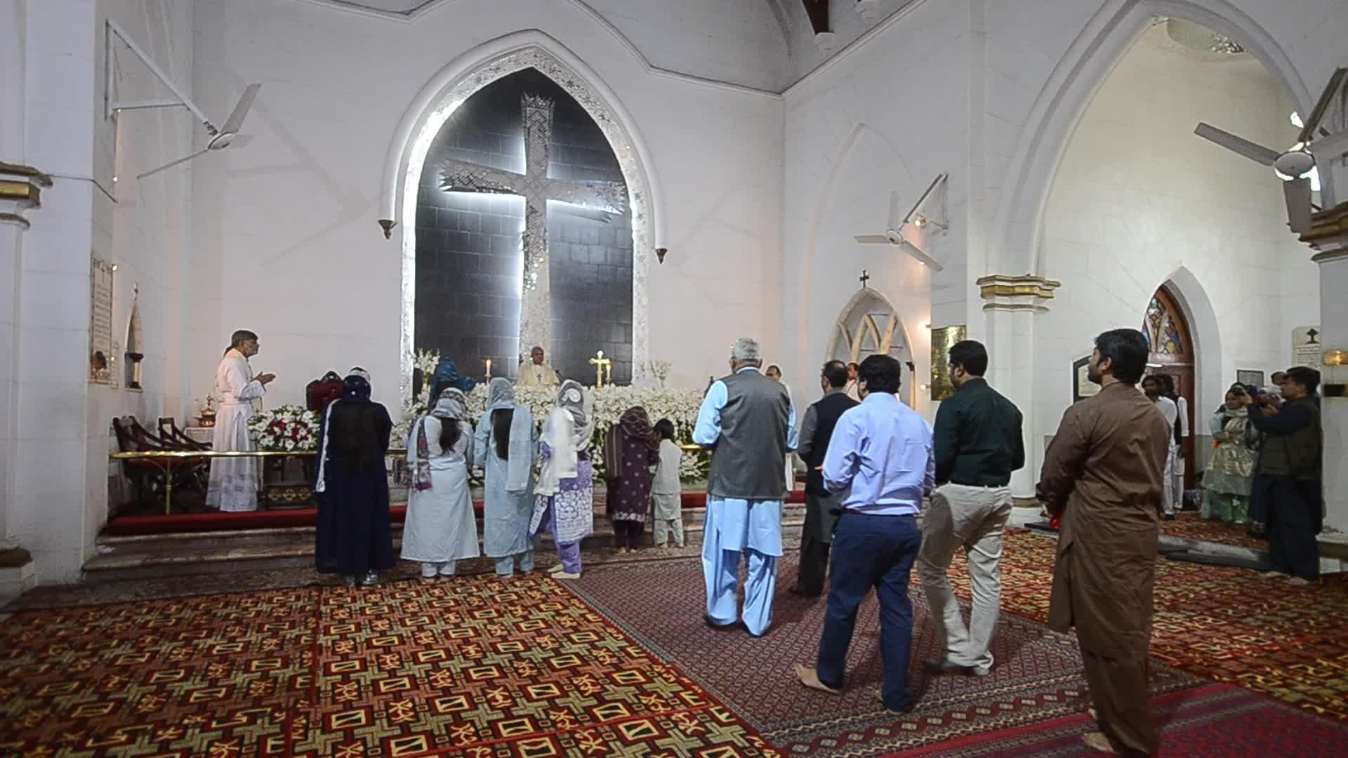 Christians in Pakistan celebrate Easter Sunday 