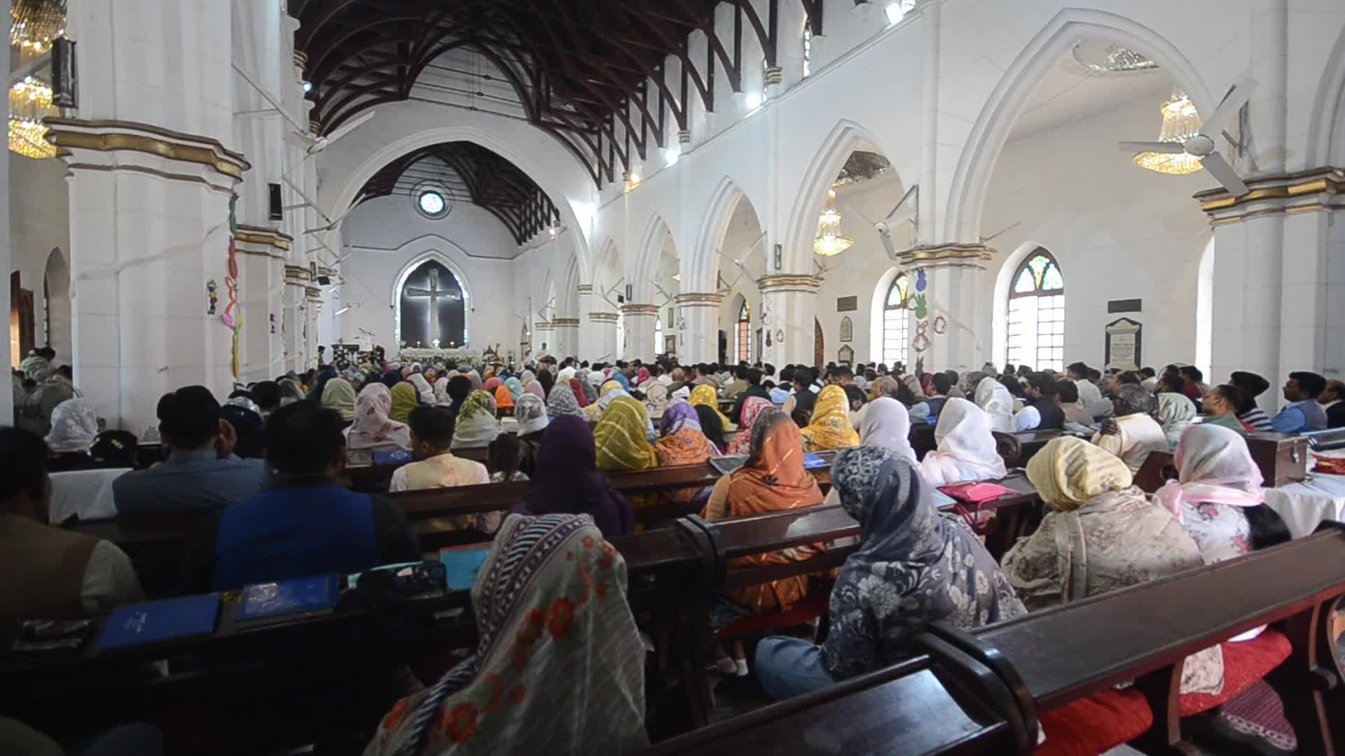 Christians in Pakistan celebrate Easter Sunday 