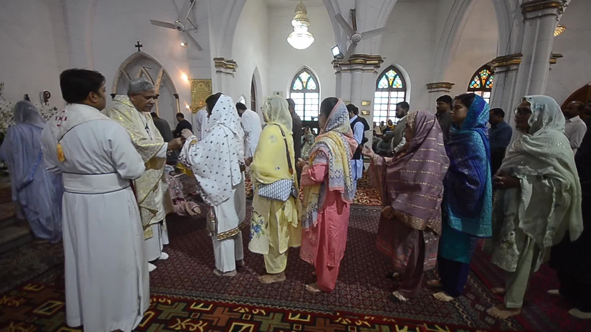 Christians in Pakistan celebrate Easter Sunday 
