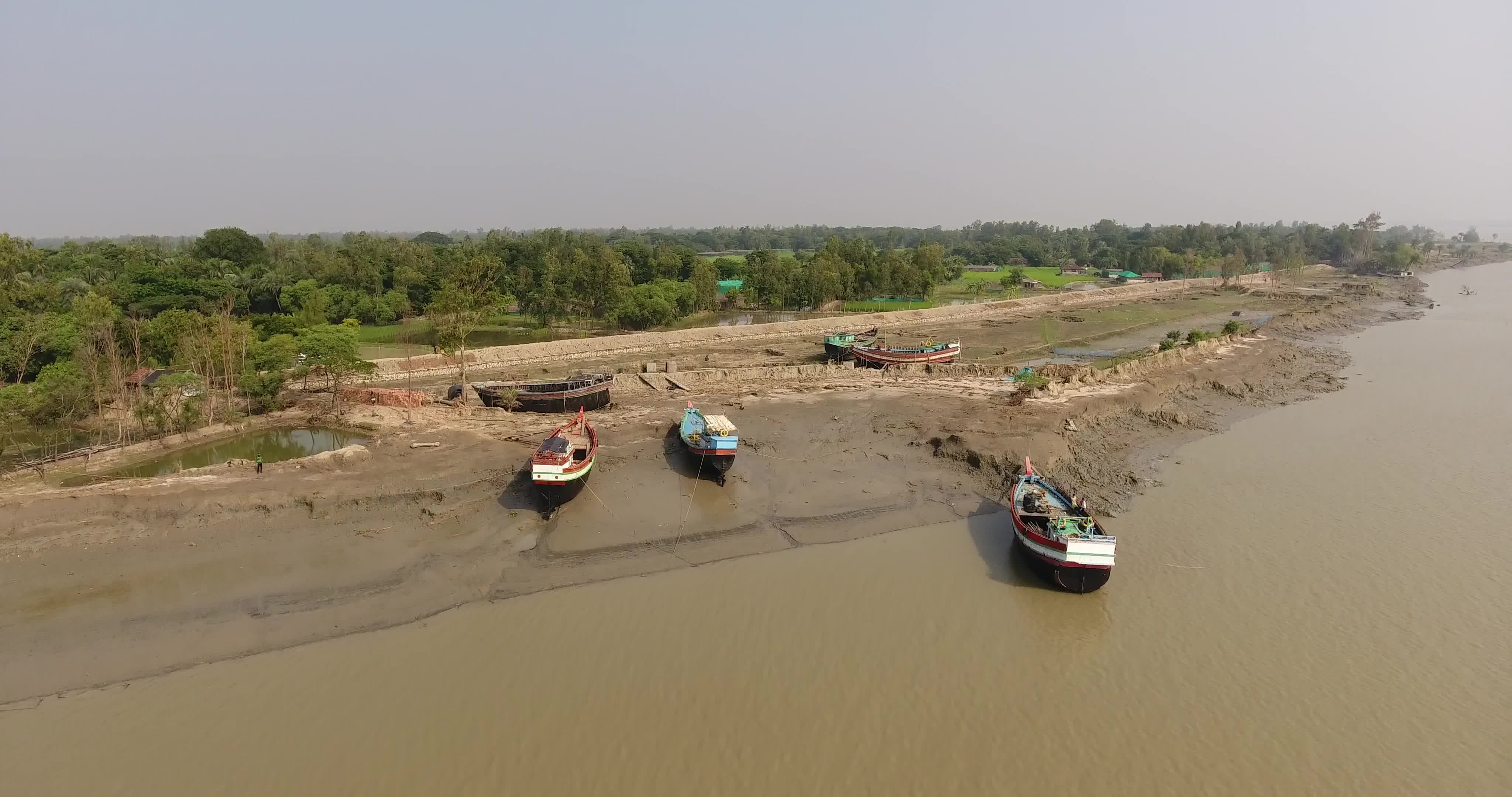 Environmental issue: The Ghoramara island
