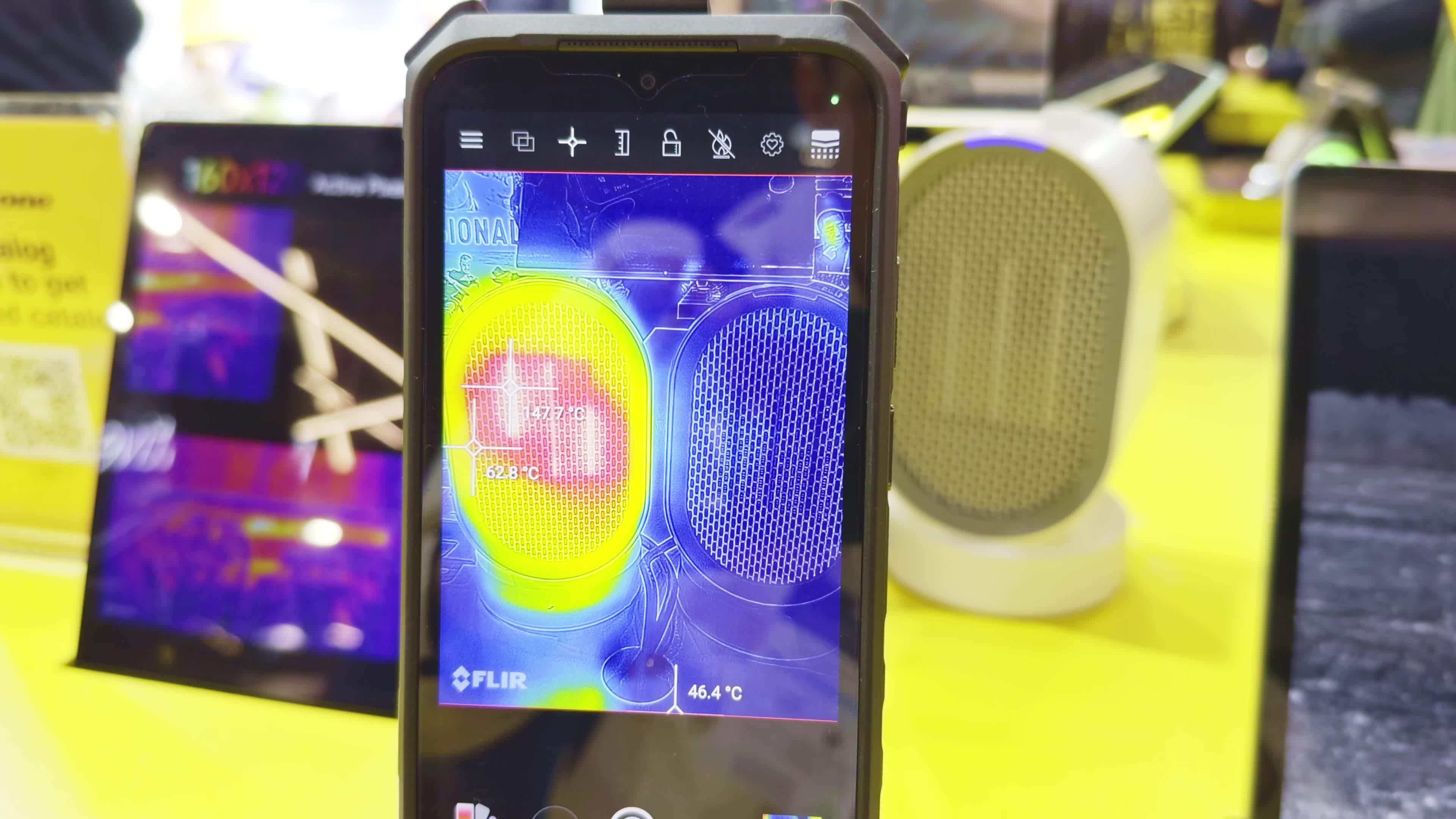 Thermal camera in smartphone
