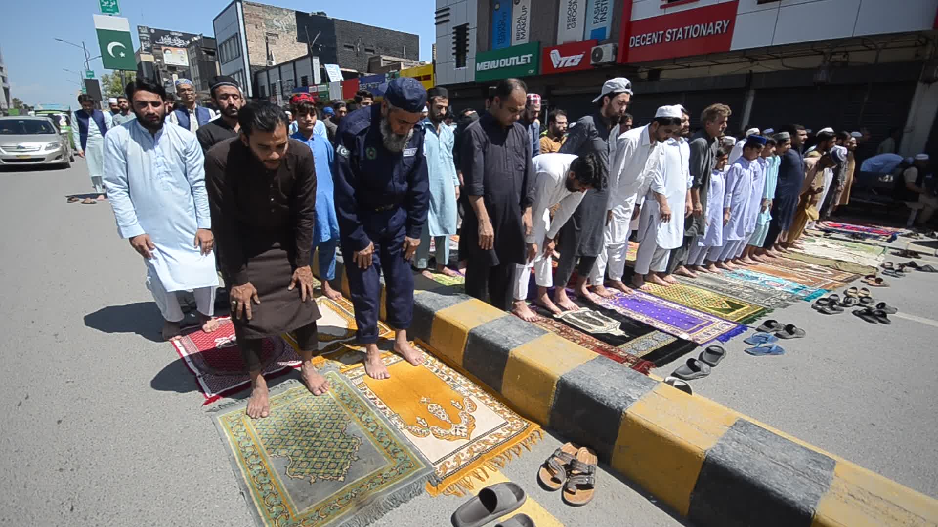Last Friday prayers of the holy month of Ramadan in Pakistan
