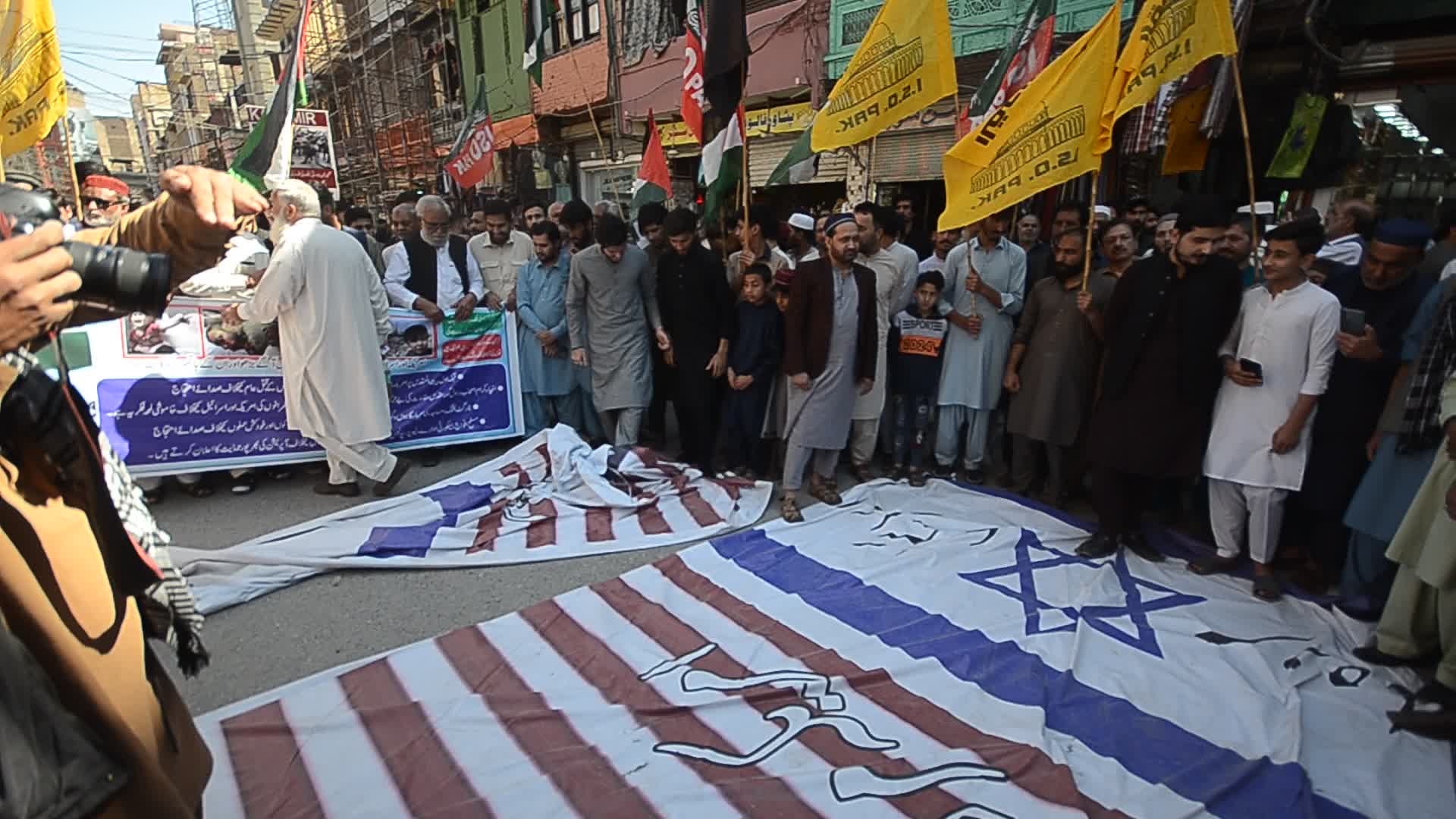 Pakistani marks Al-Quds day to show solidarity with Palestine
