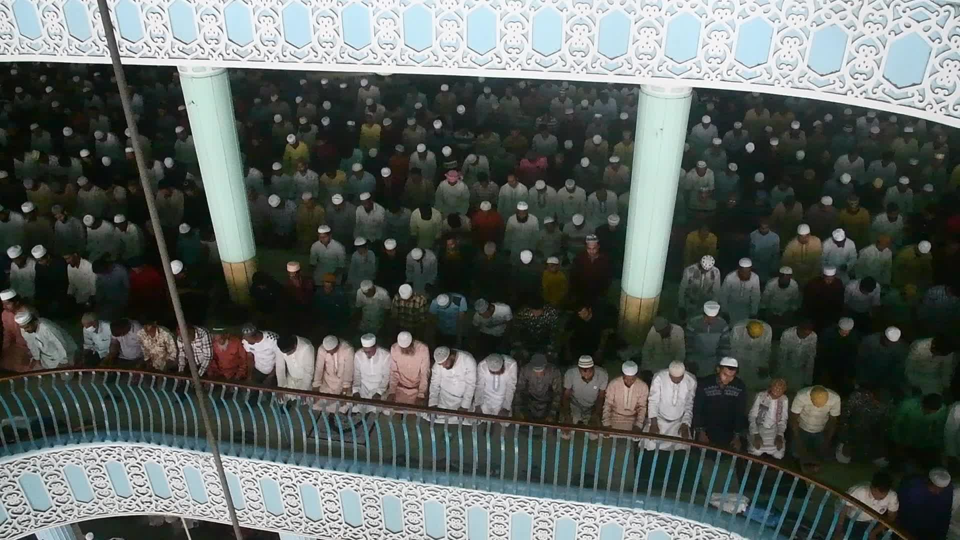 Last Friday Prayer during Ramadan in Dhaka