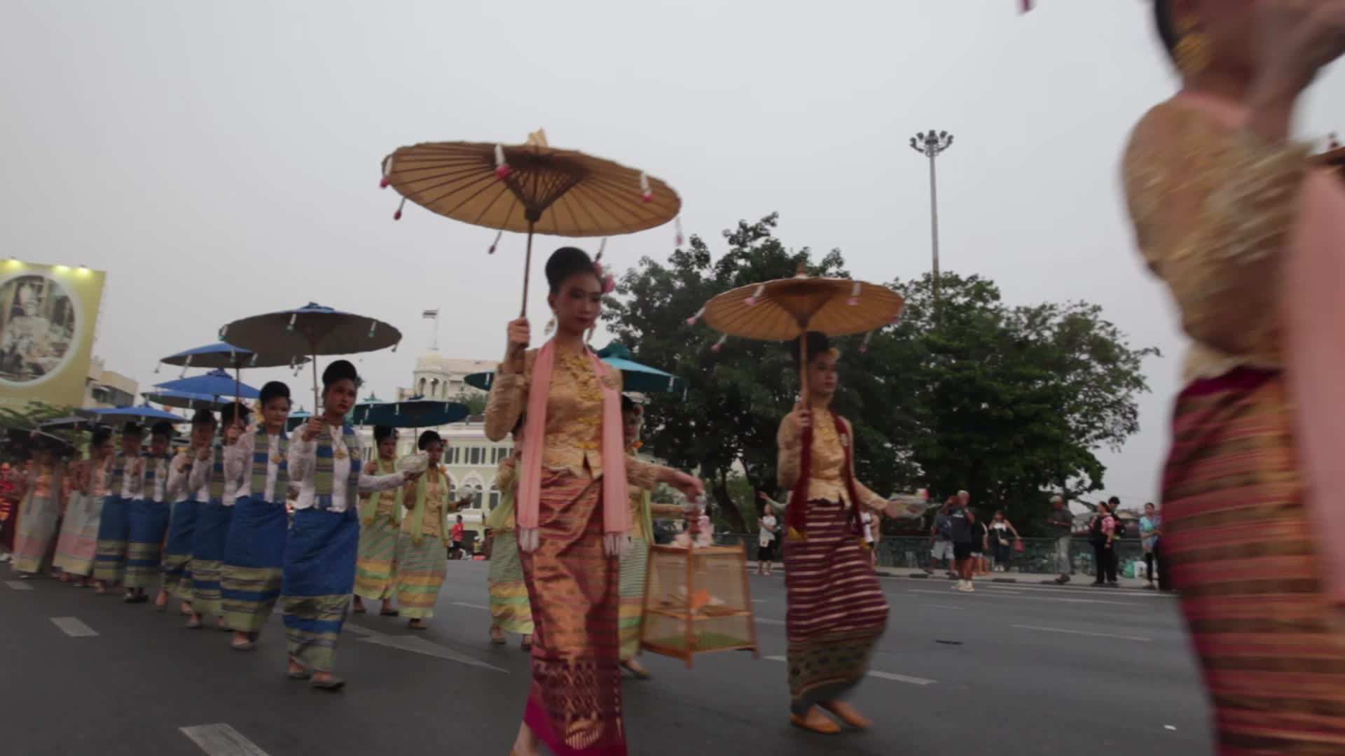 Parade to promote of Thai Songkran Water Festival
