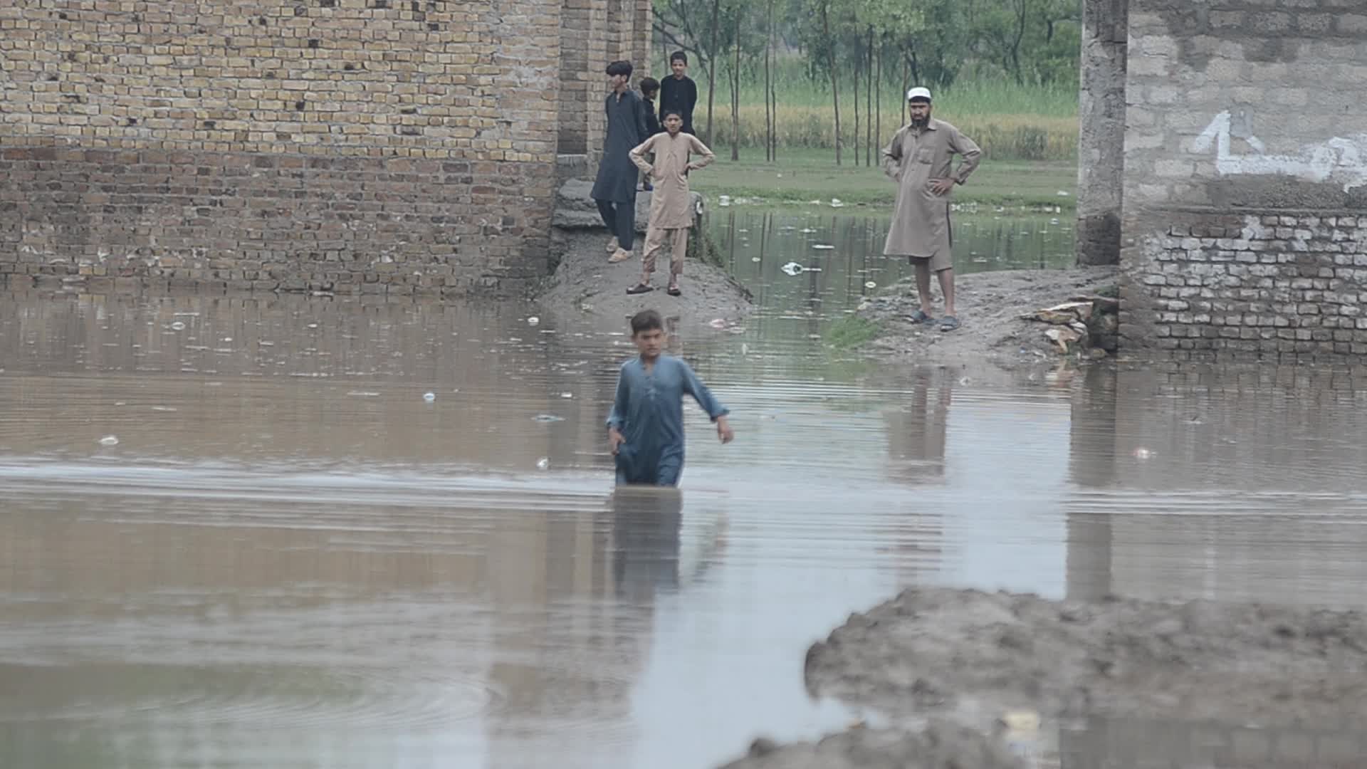Death toll from lightning strikes and torrential rains in Pakistan rises to 38 