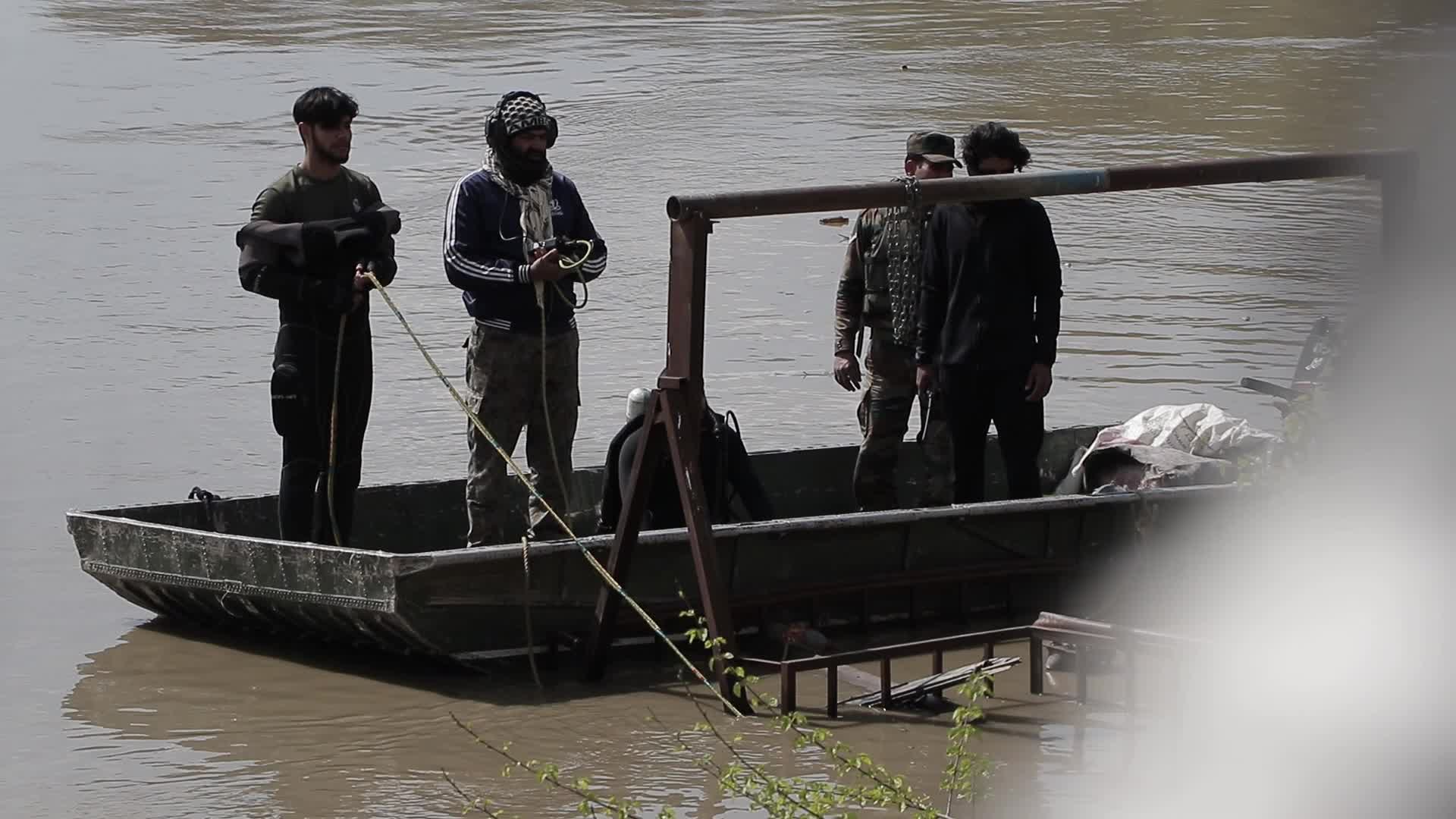 6 Dead as Schoolchildren's Boat Capsizes in Jhelum in Kashmir