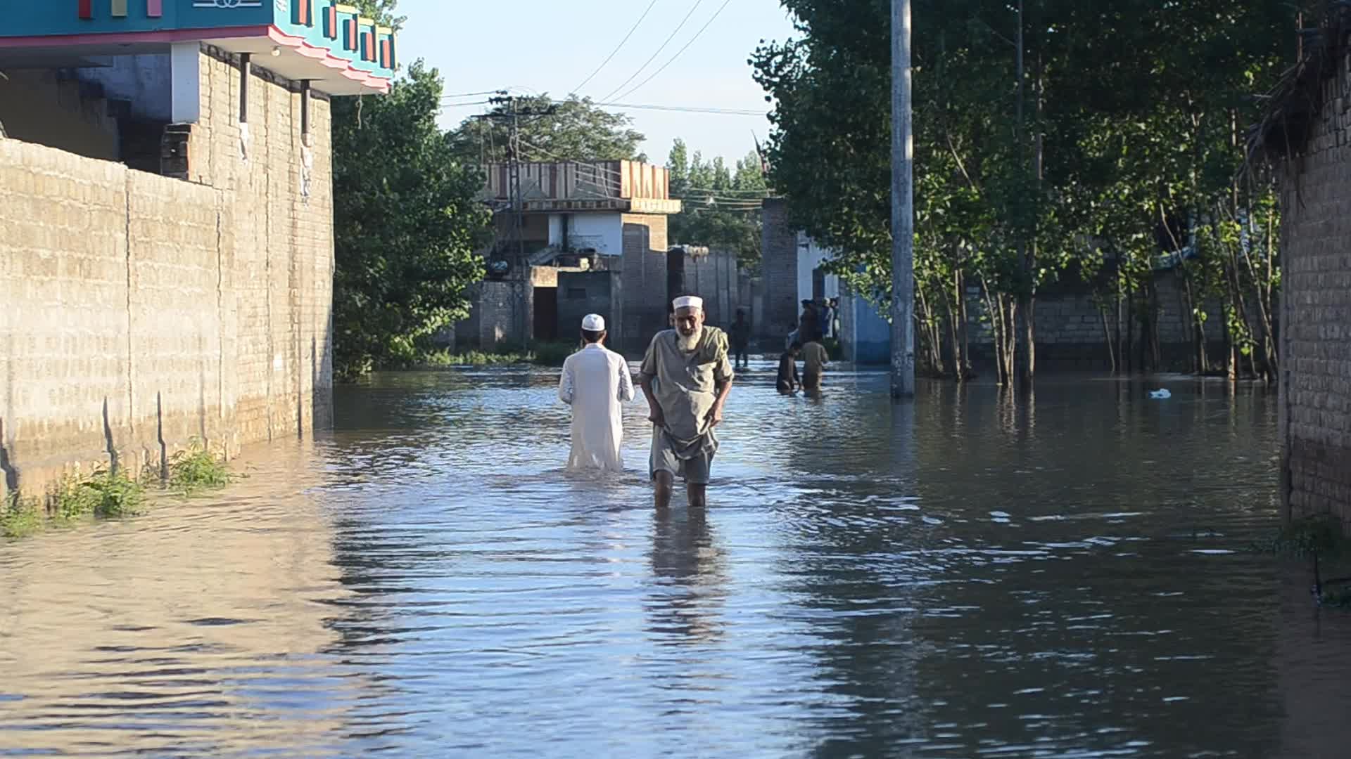 Heavy rains and floods kill dozens in Pakistan's southwest 