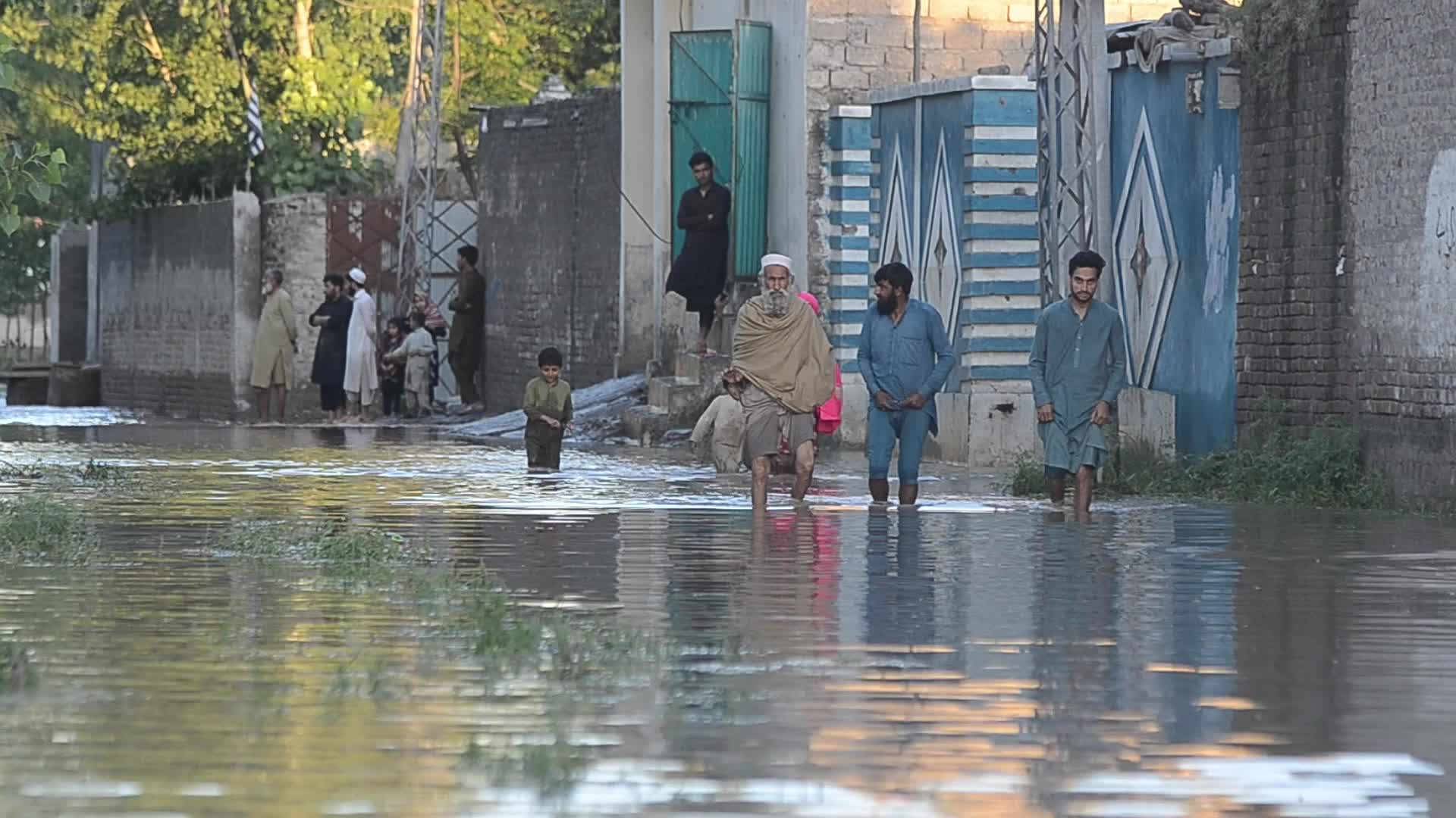 Heavy rains and floods kill dozens in Pakistan's southwest 