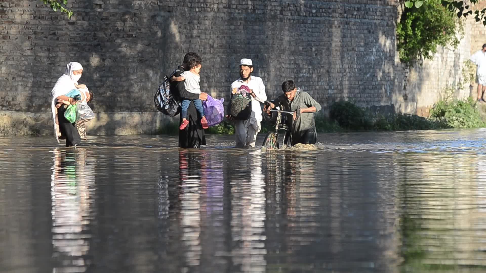 Heavy rains and floods kill dozens in Pakistan's southwest 