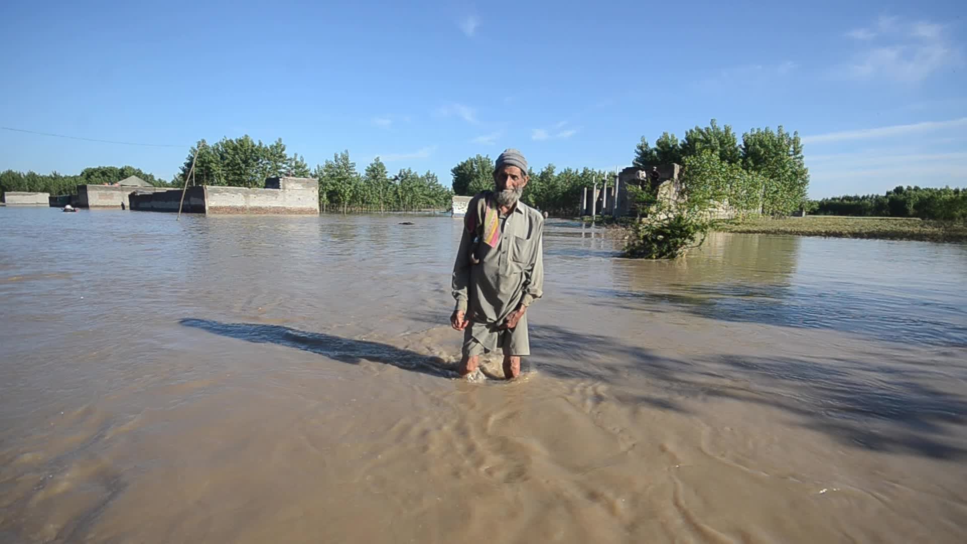 Heavy rains and floods kill dozens in Pakistan's southwest 