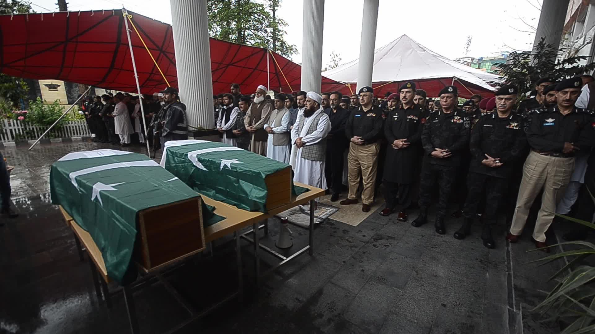 7 Including 5 Customs Officials Dead in Attack in Dera Ismail Khan