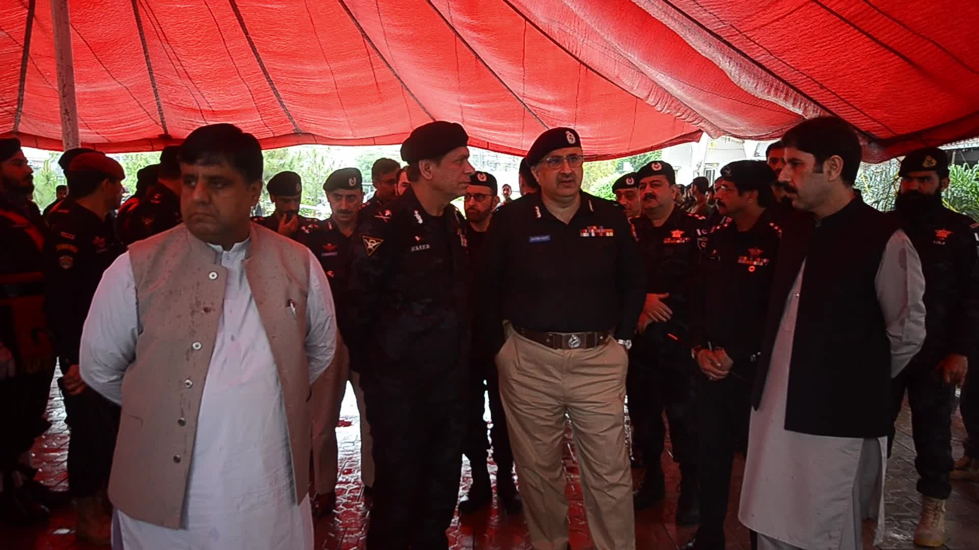 7 Including 5 Customs Officials Dead in Attack in Dera Ismail Khan